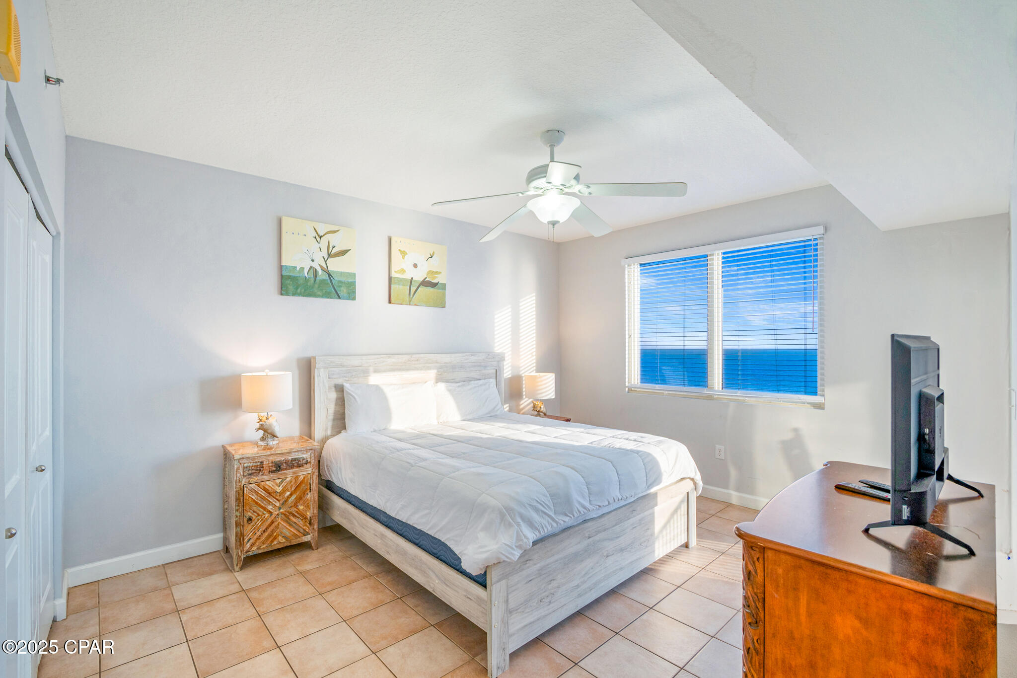 Nkfoy7fhdkdz8_ss1djca0x49_jiwugm1bhy1yhnrag