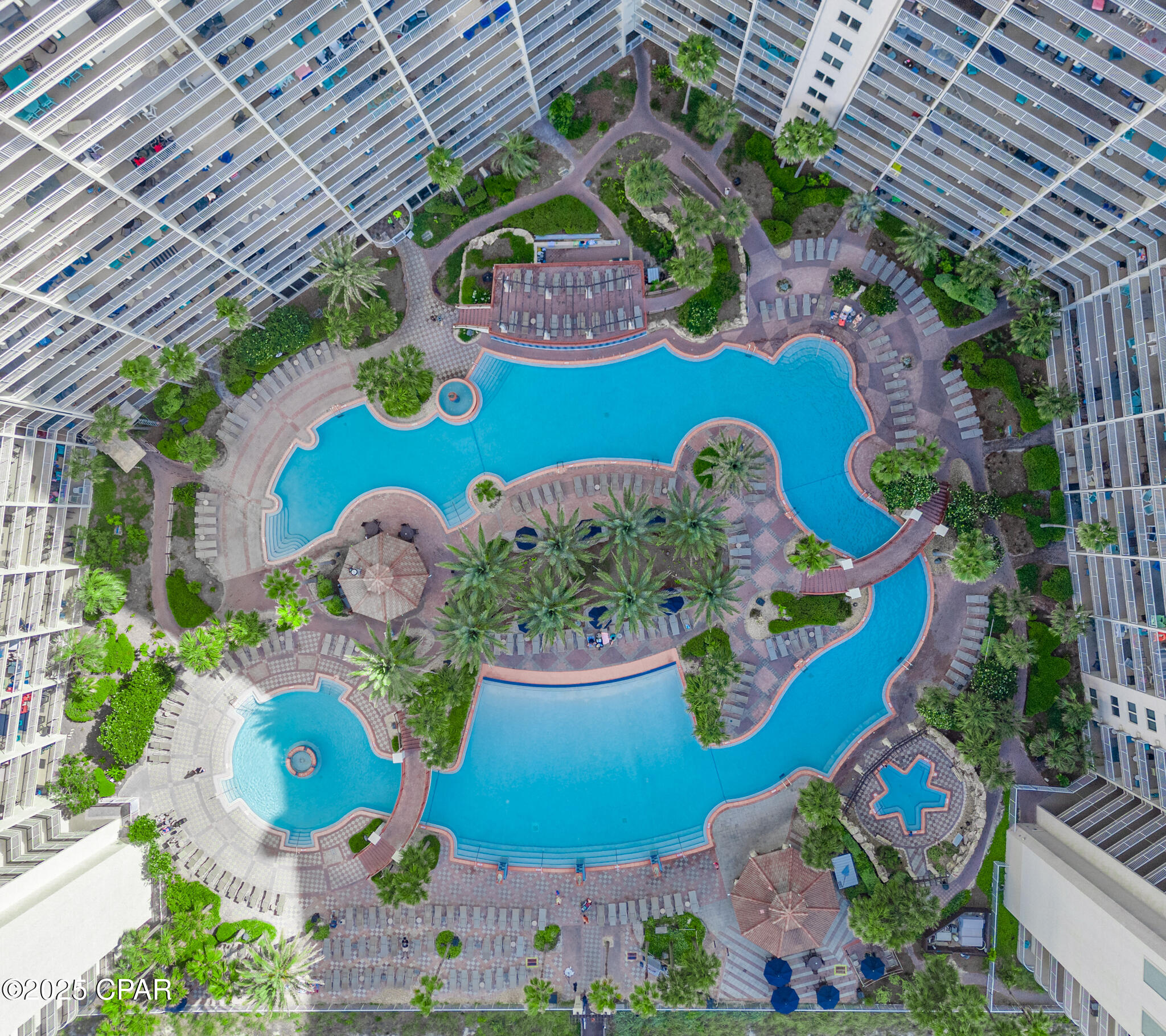 Avmpyxz6rdyit6o2e M_h4roicmb2nowupcq7x7erdq