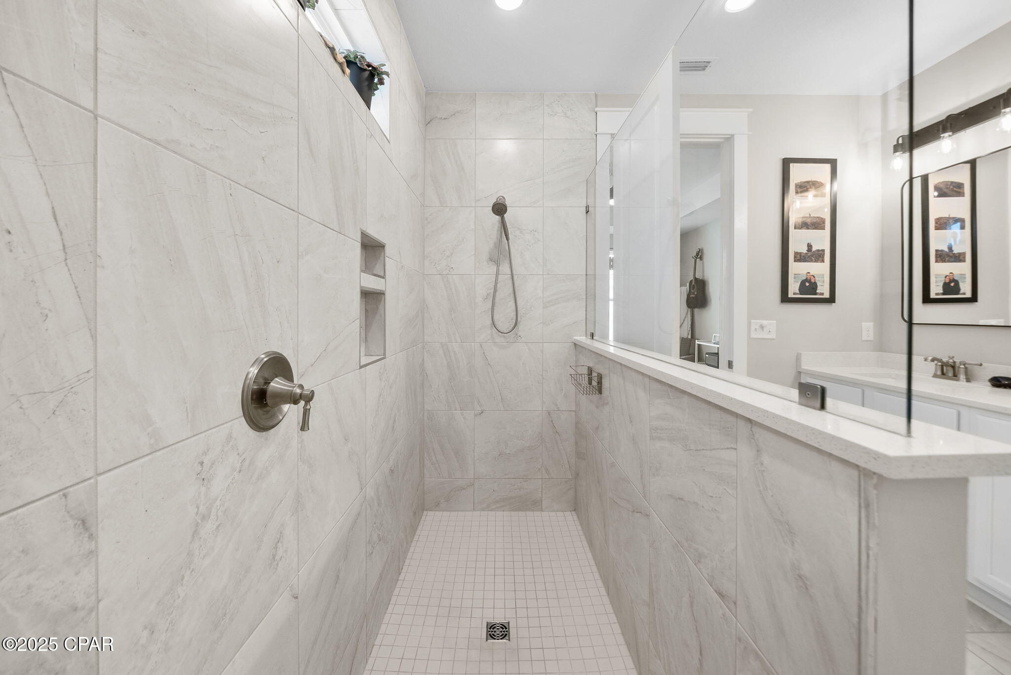 C4lkskgj0tt8woo7pv66rp6gujohuitvf8thmf75 Um