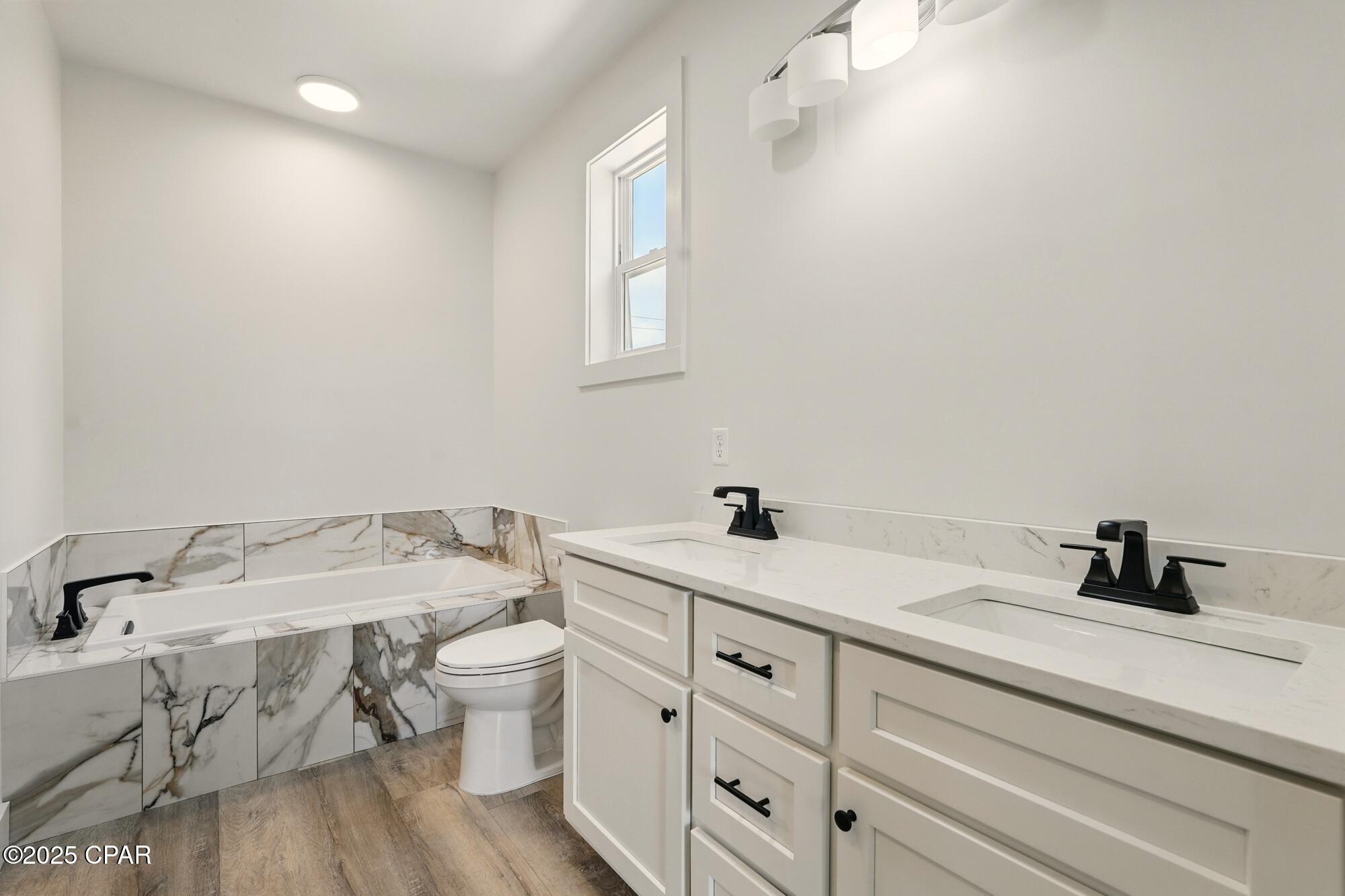  9ck2pdem68tztwtza Ggcois1kweknhknhnrr_j_dy