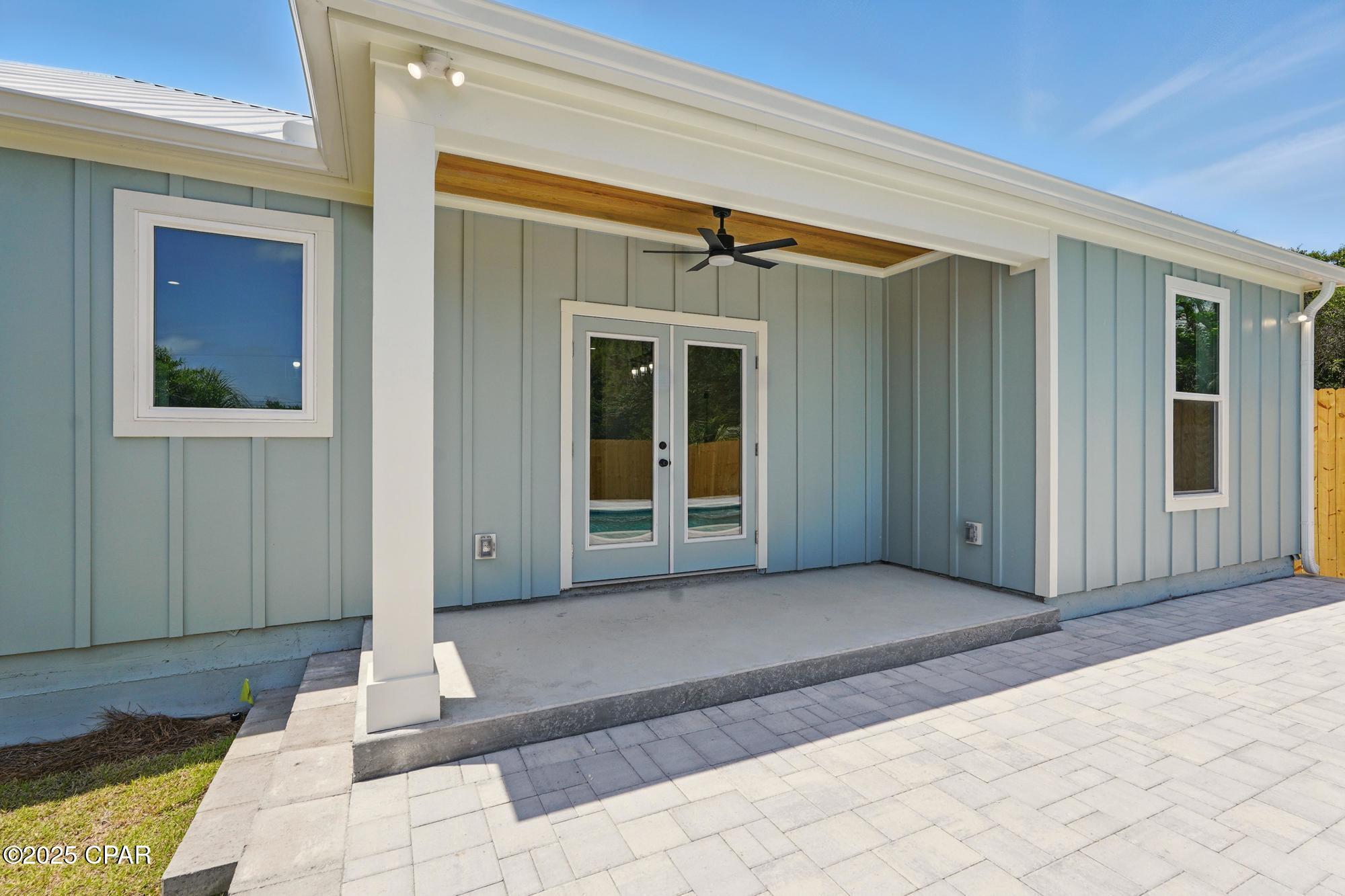 B5rxvg6qtoz K79ggk7fivgmi4xyavp7toik9_cqbkm