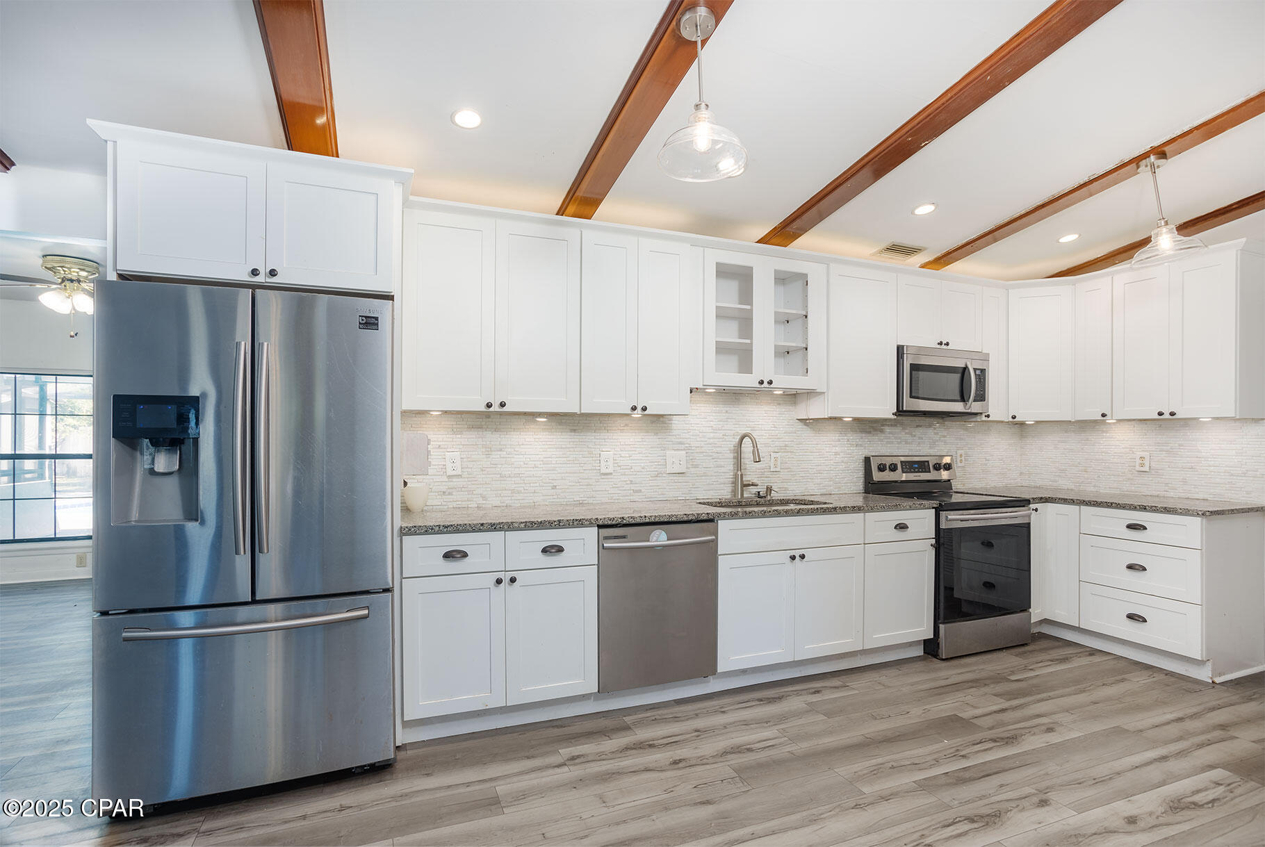 E3imug3egjcioocs6qnqvaumm49vbp7lfc5p5zglk2w