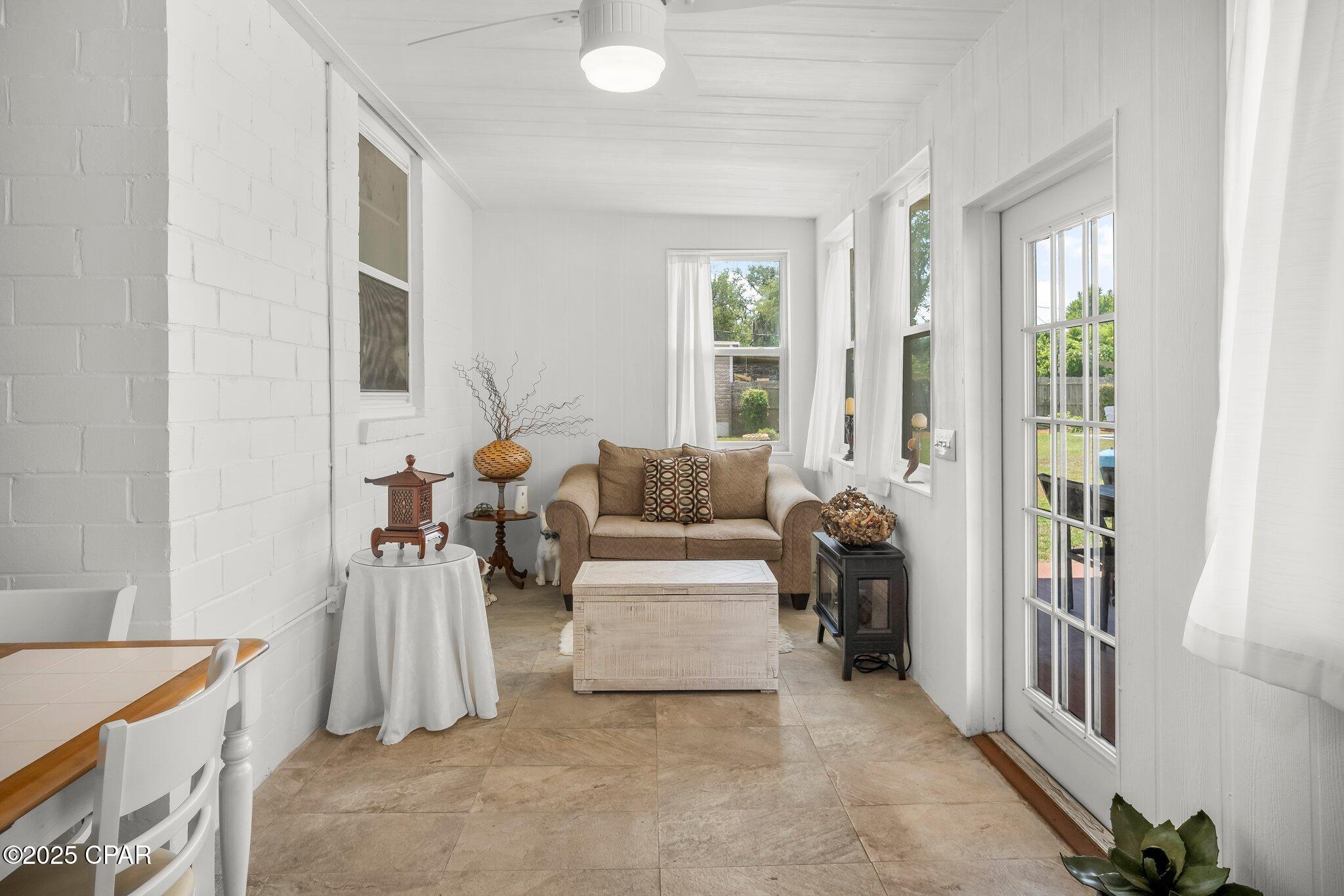 2fpp5ktgh8oiotk_8zwtm_jff8oszcxuw 1bsuobit0