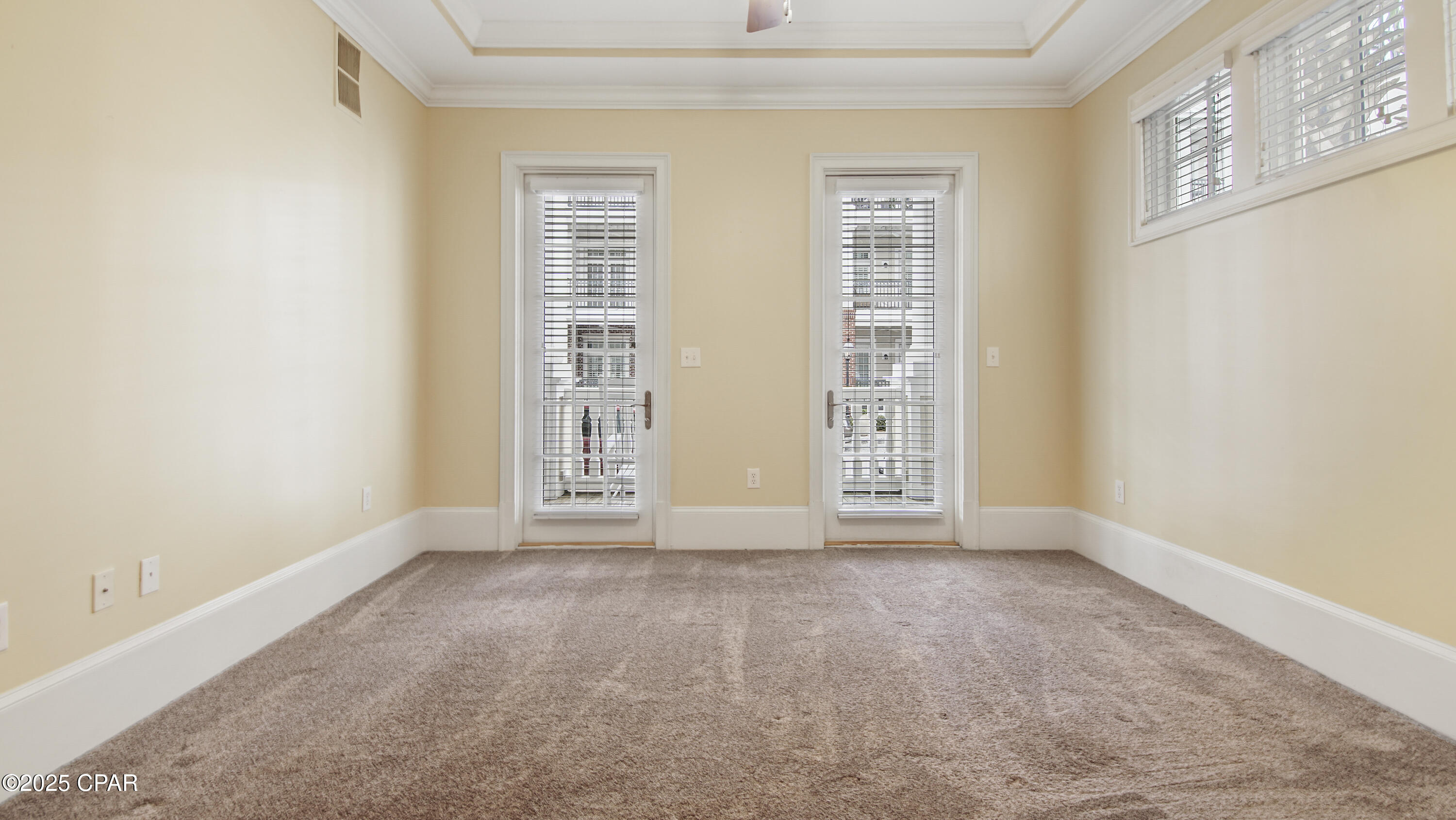 R 58lgqjw7gi1c98ixzq8bav37tkl46dneaibozoul0