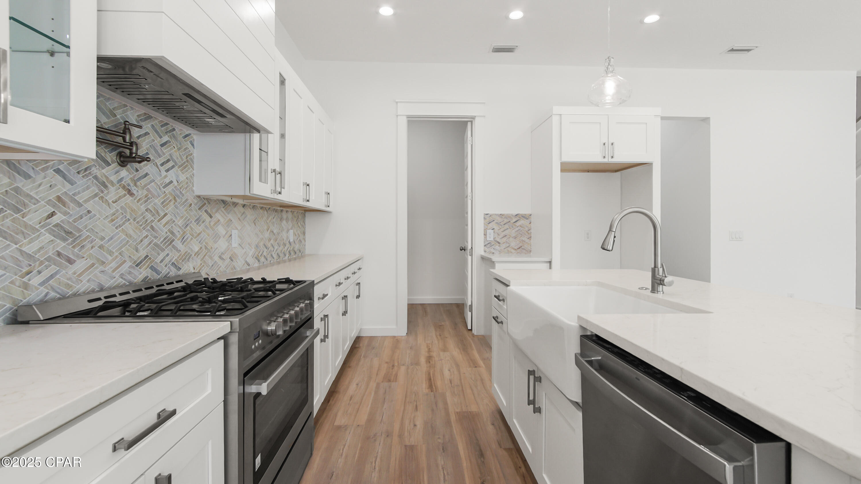 Image 10 For 3515 Cottage Cove Lane