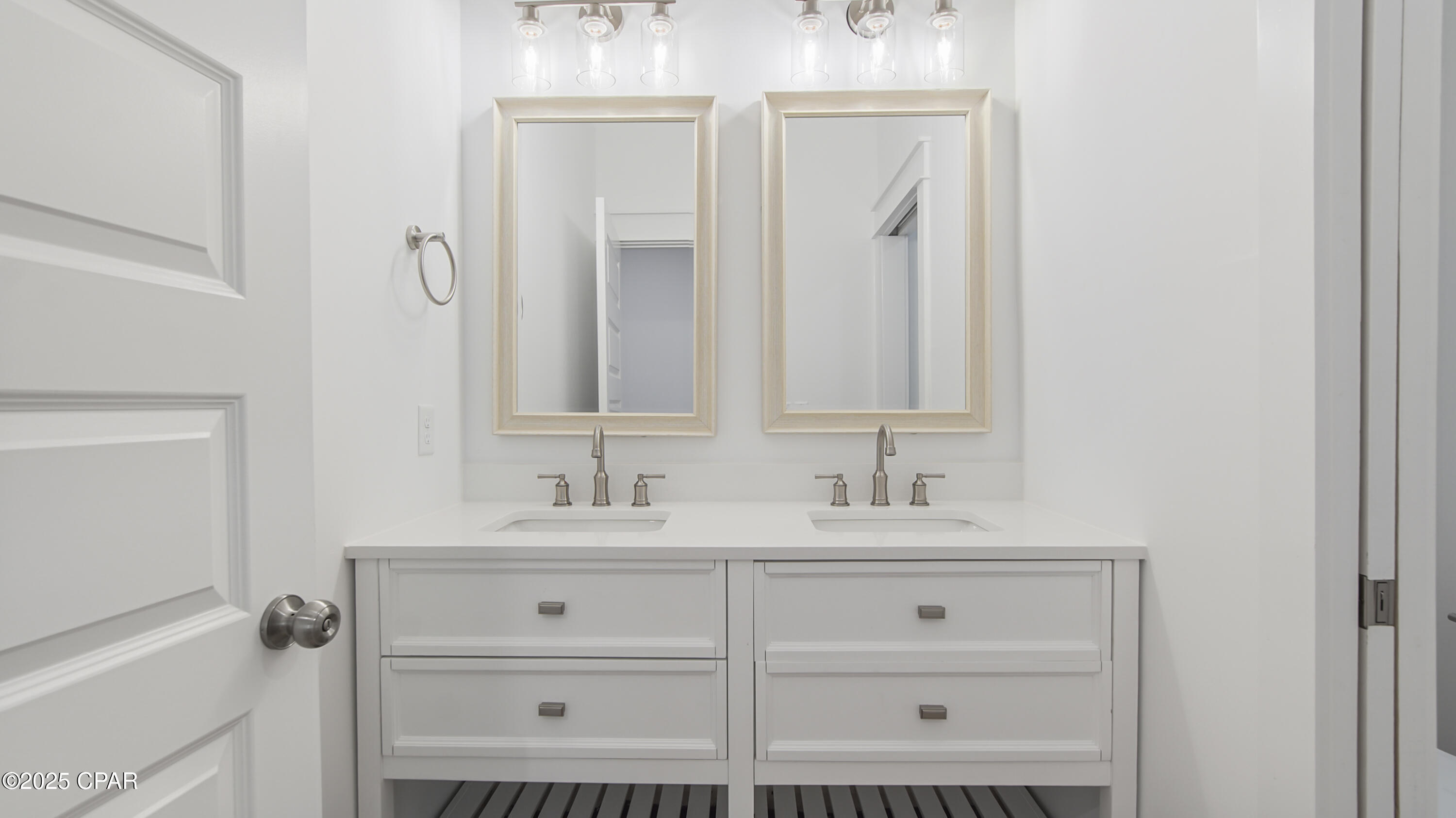 D40zt3uihv_zop2opdtsf2syl925swthxpwc5afh490