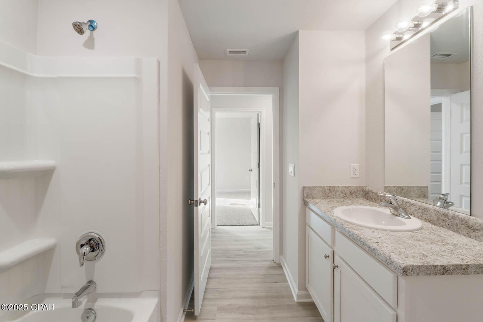 Image 8 For 8321 Park Place Drive