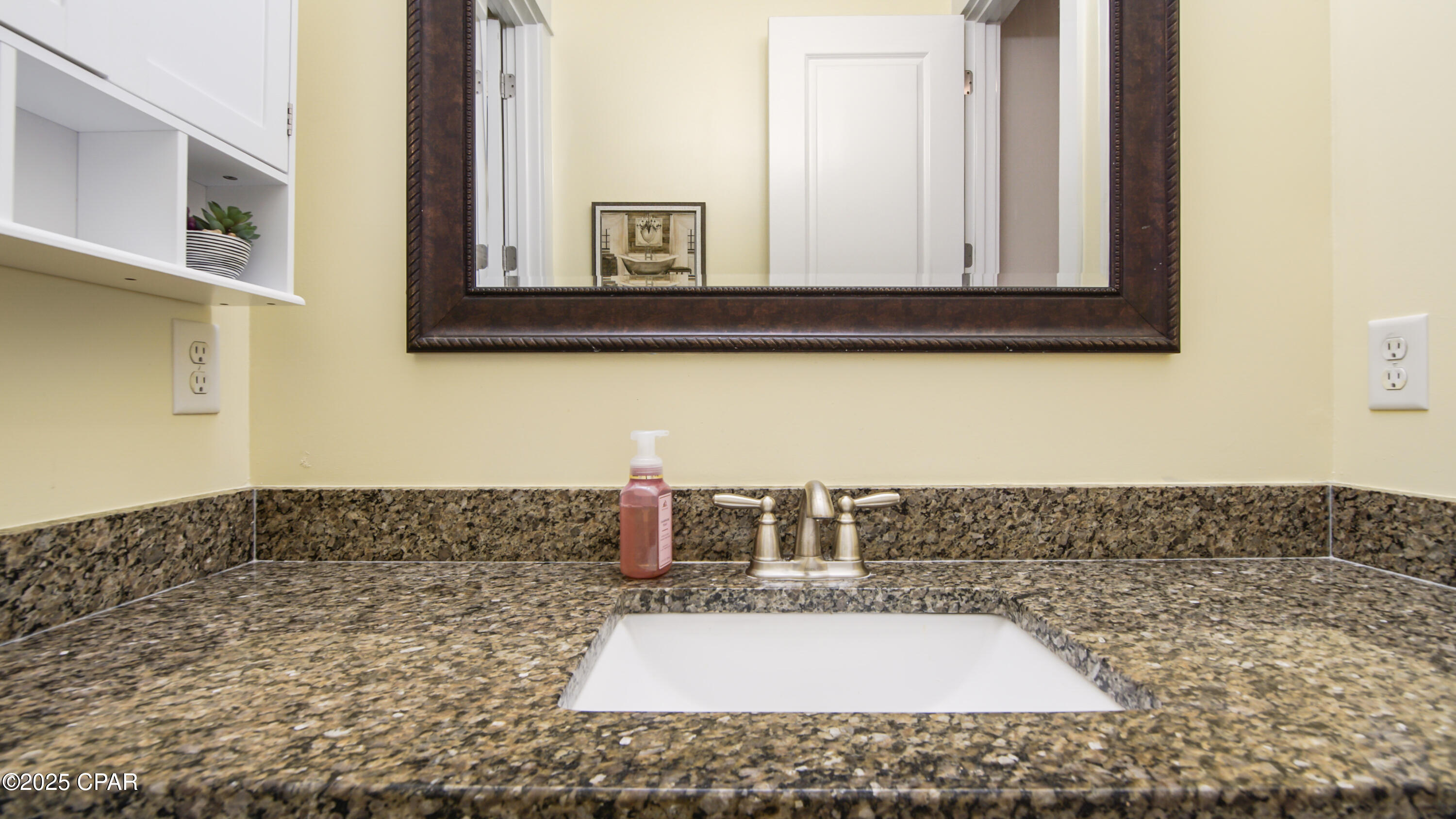 Image 19 For 1913 Discovery Loop Road