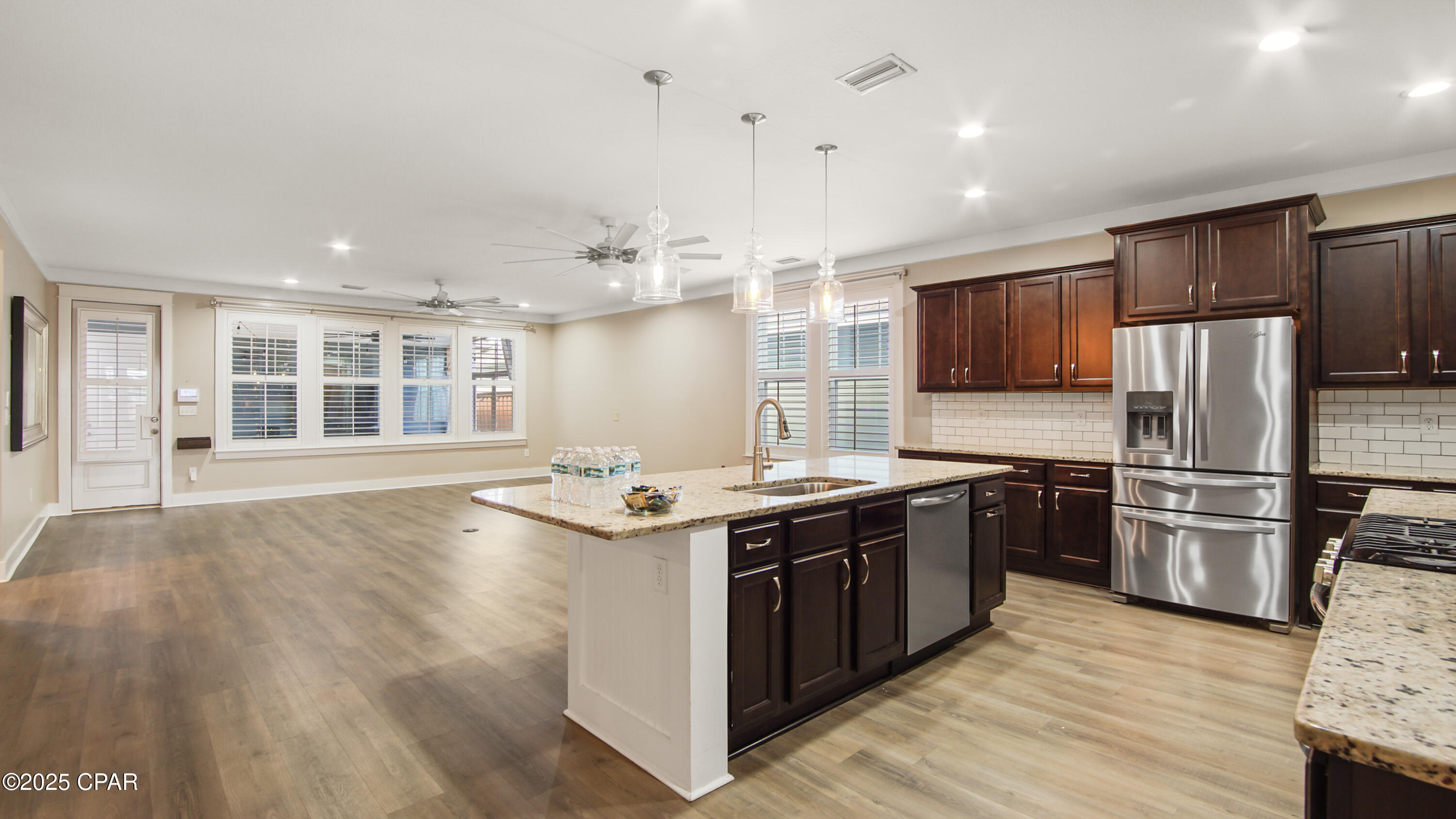 Bvdr T5z9tuac8rkpoppdugplaa0vgsnvqzj2ewhldg