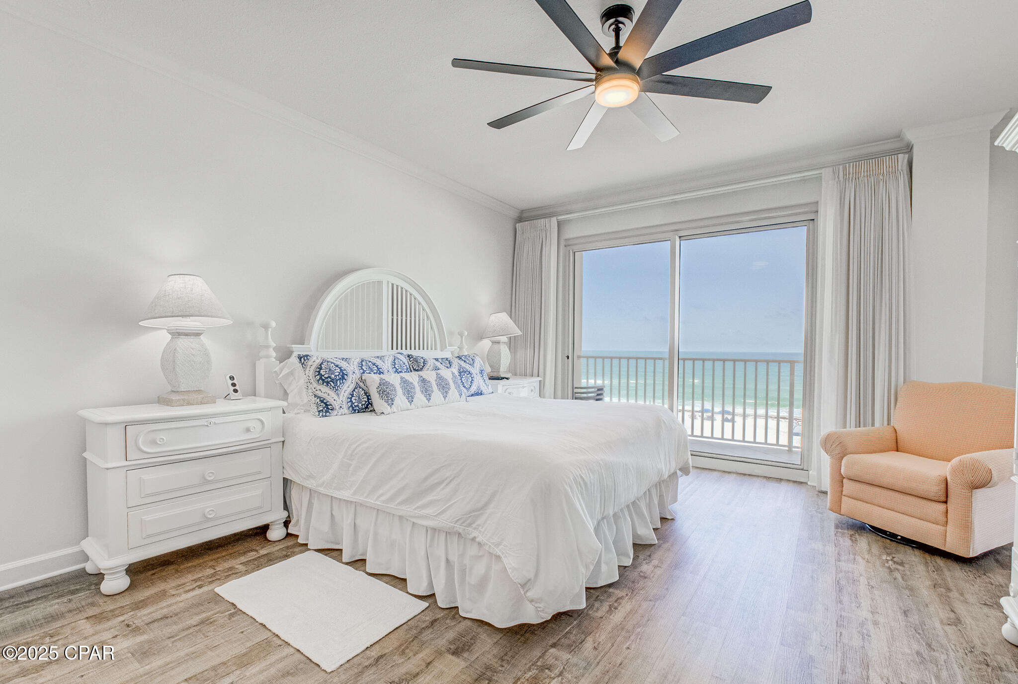 Image 16 For 8601 Surf Drive 2w