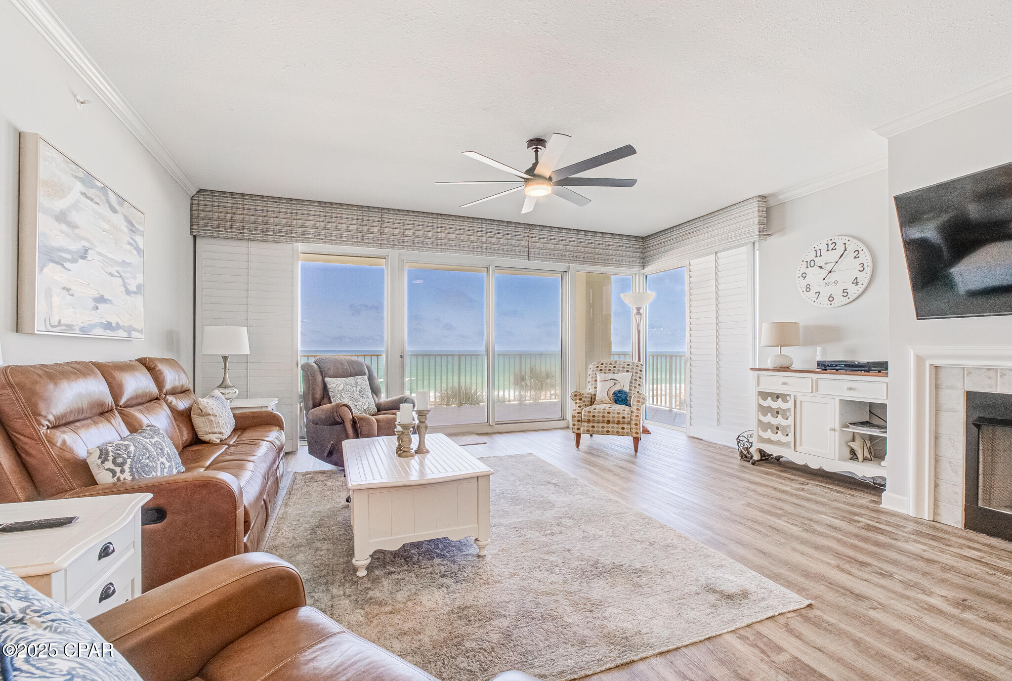 Image 2 For 8601 Surf Drive 2w