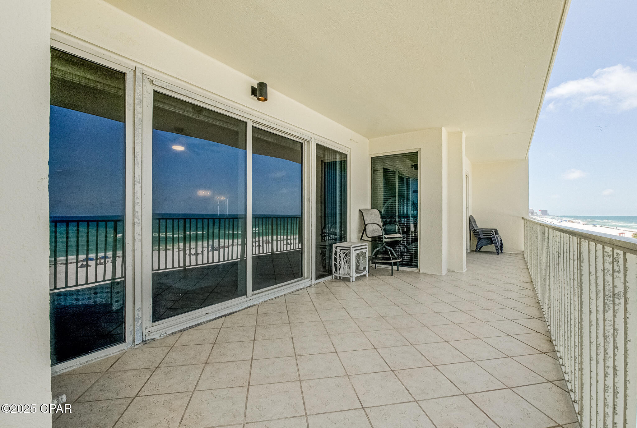 Image 27 For 8601 Surf Drive 2w