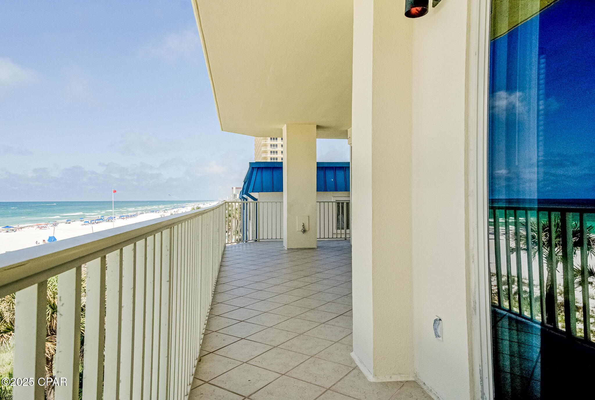 Image 28 For 8601 Surf Drive 2w