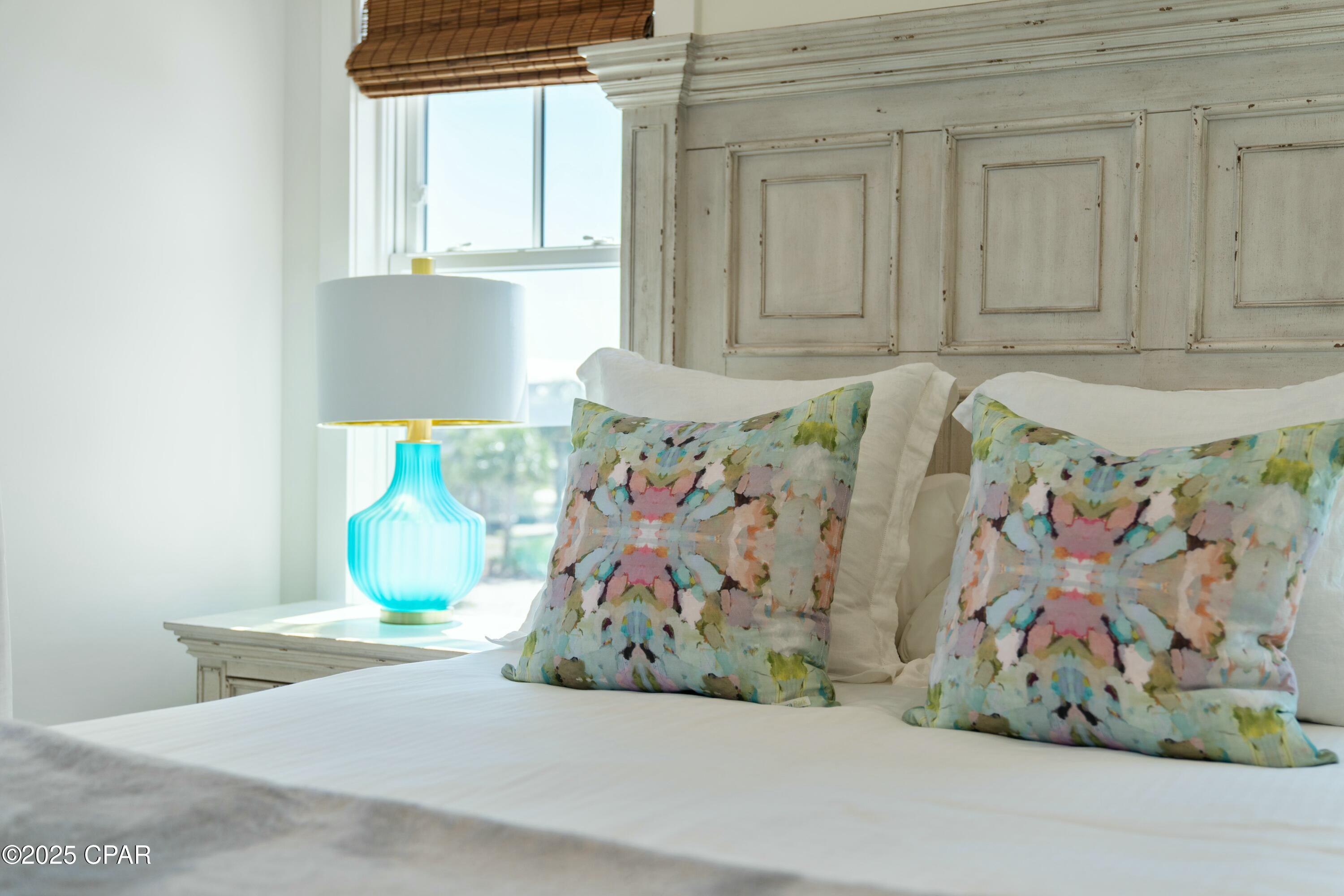 Owqvbkb5slhr6o0y_qkju 0fvs4bhvisvrdisral Rg