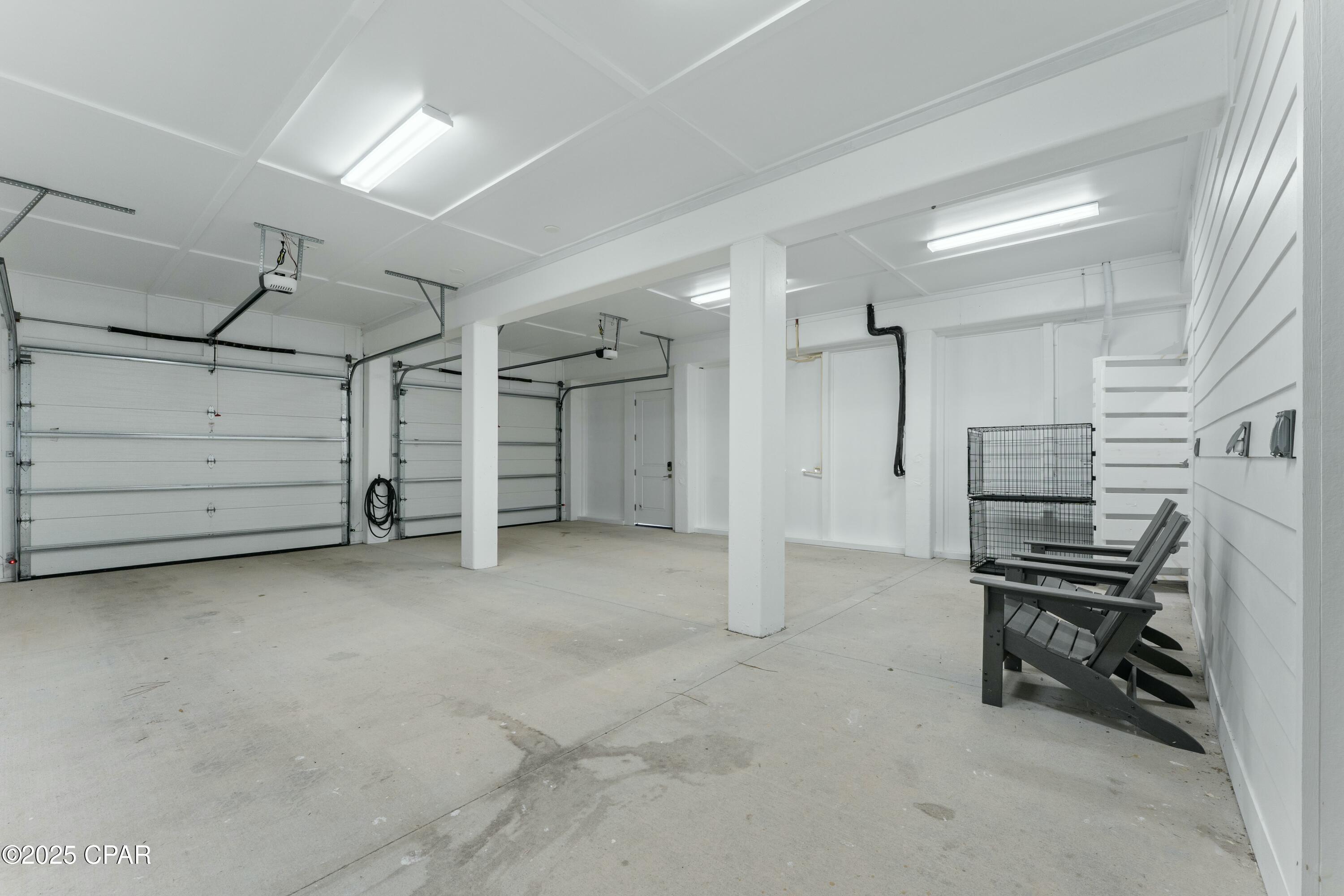 Kim7h5reqdqeycla6d6agtj_c0aqmonxkv24qh_vrsm