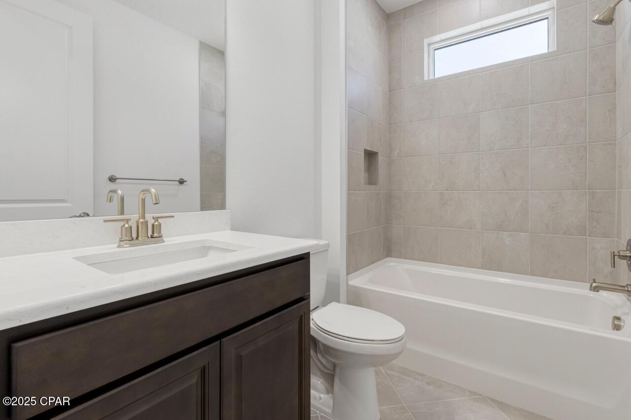 Hsray0xyufsiqqflfenlbobvfur0sw1tcjljkmm0cz0