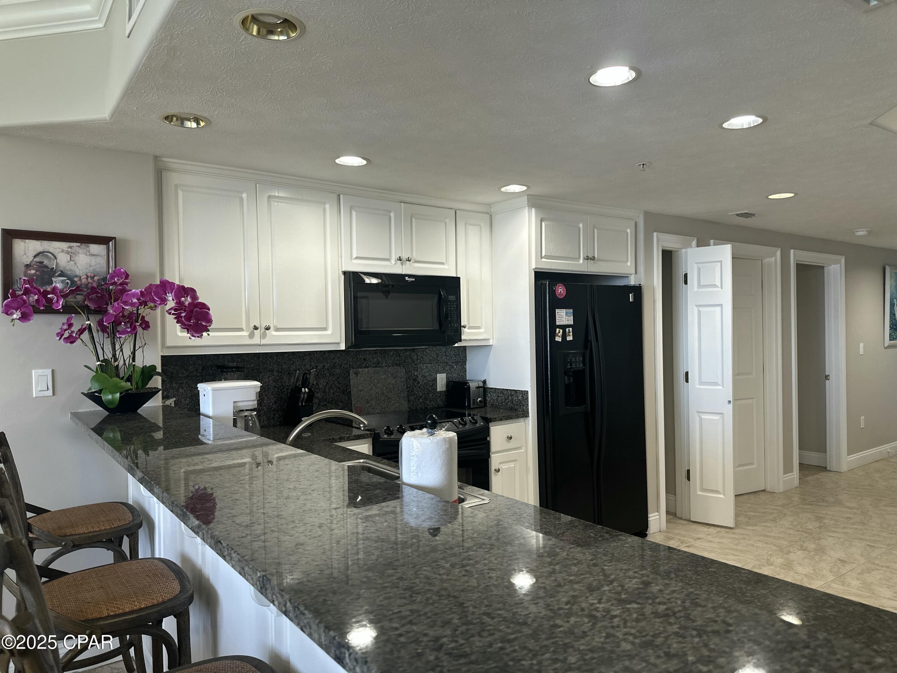 Vhztqierhmfih96o1rj4ftyavahfywrhvpohbghwznu