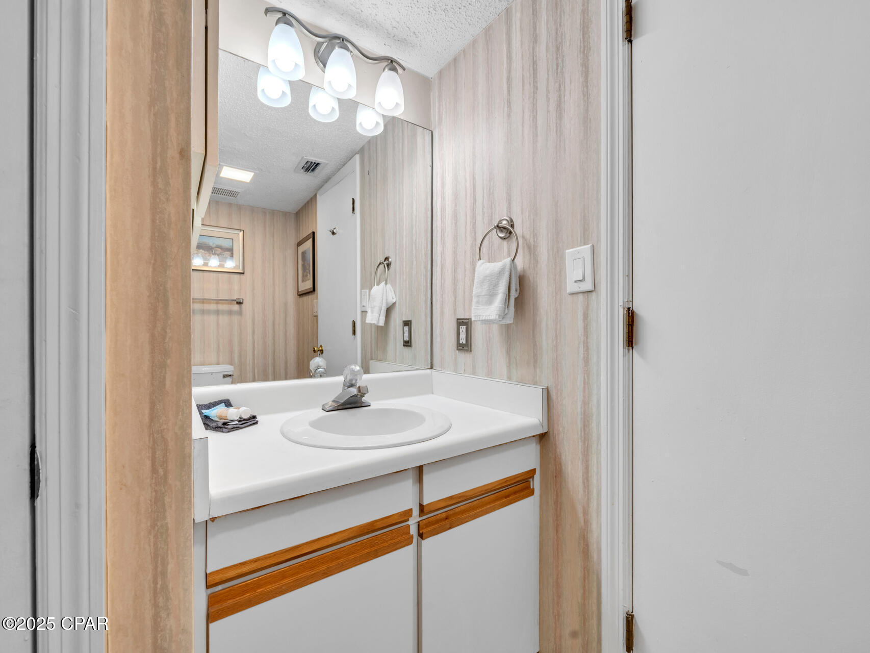 Izbruovibfvokmxzezz0kpjotmfdxq9_s6oucngjd1u