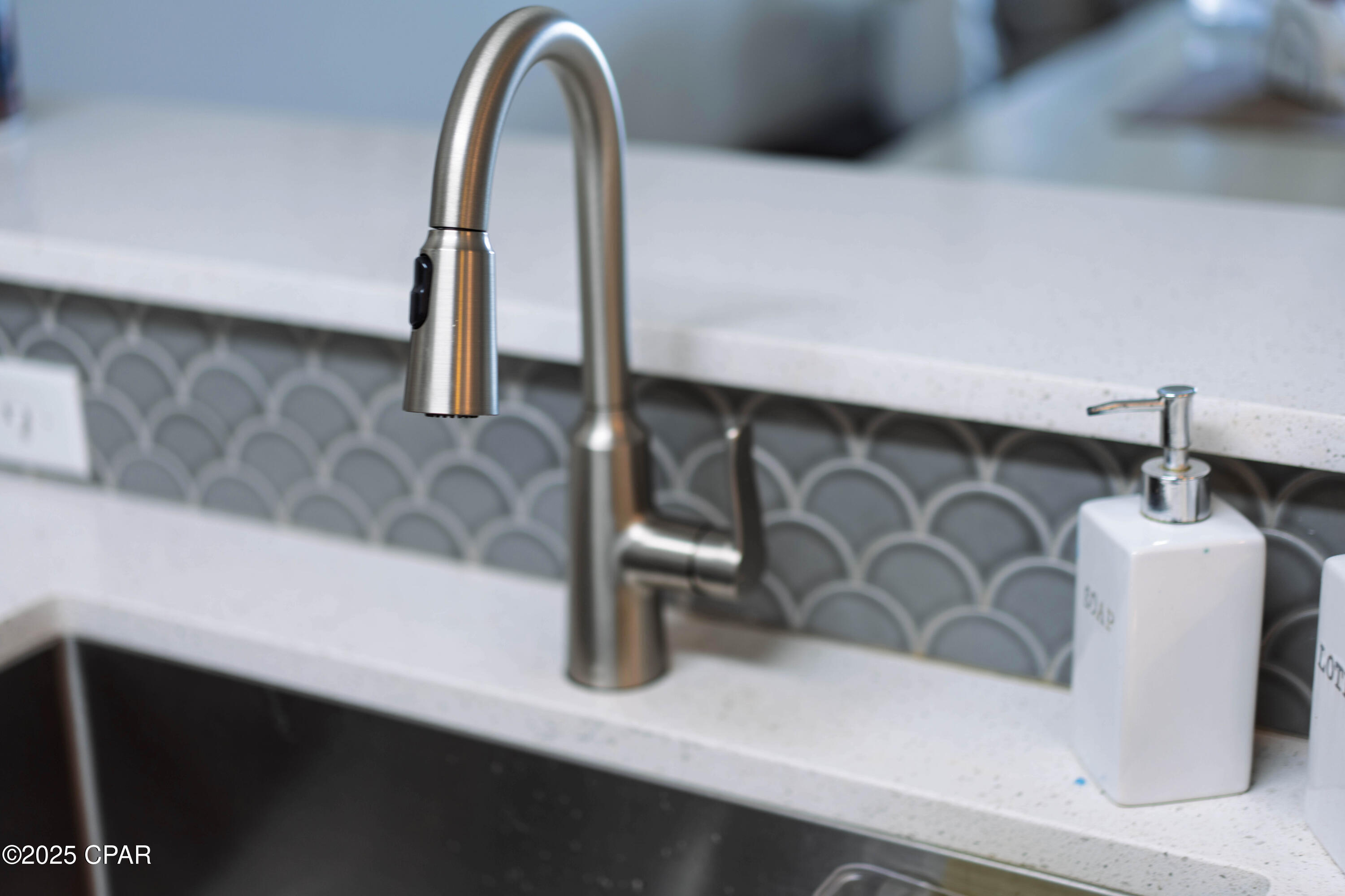 L3_1mpujbbhrdx8npjbqw1g4uwjiurpiky1dt8jfbzq