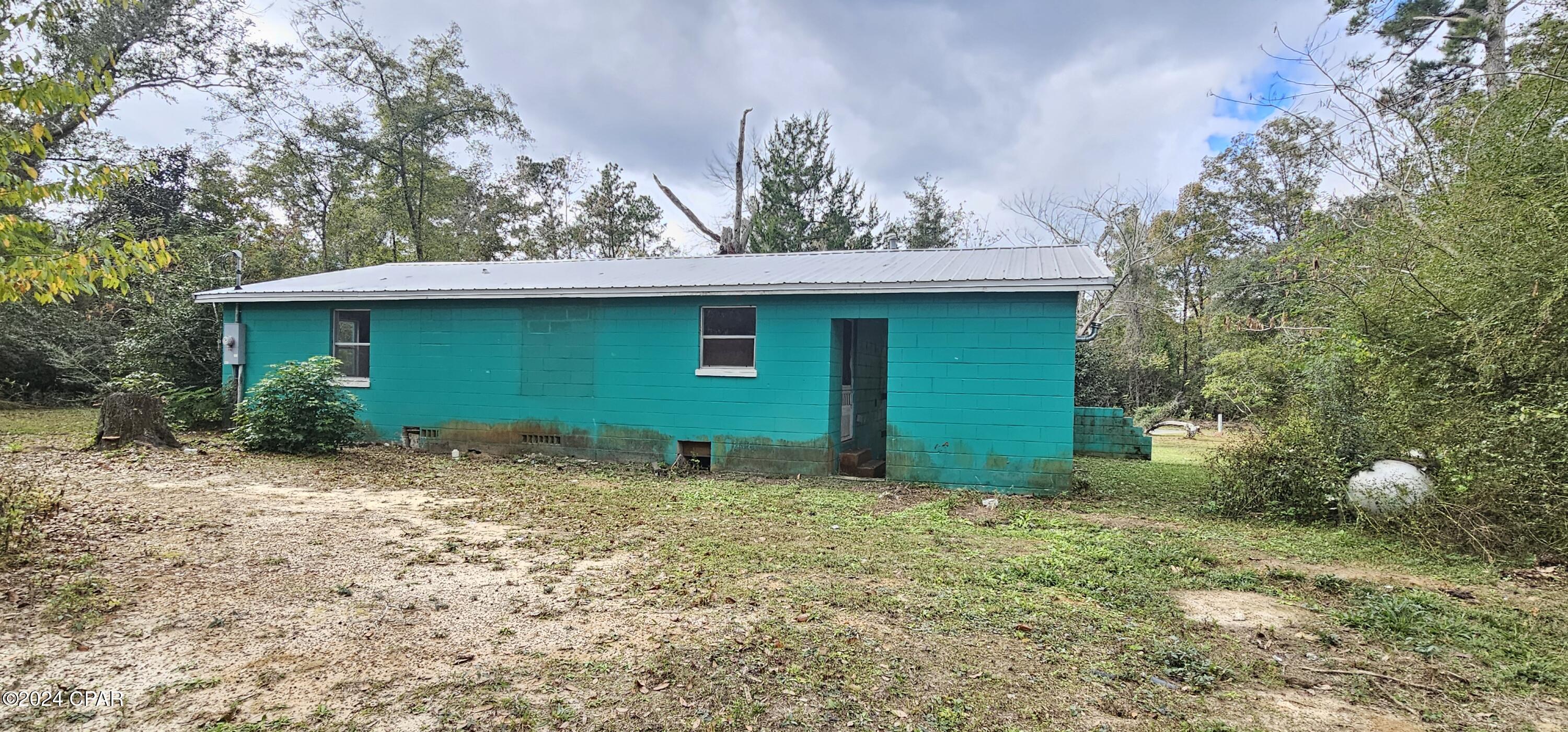 Image 4 For 2930 Maple Lane
