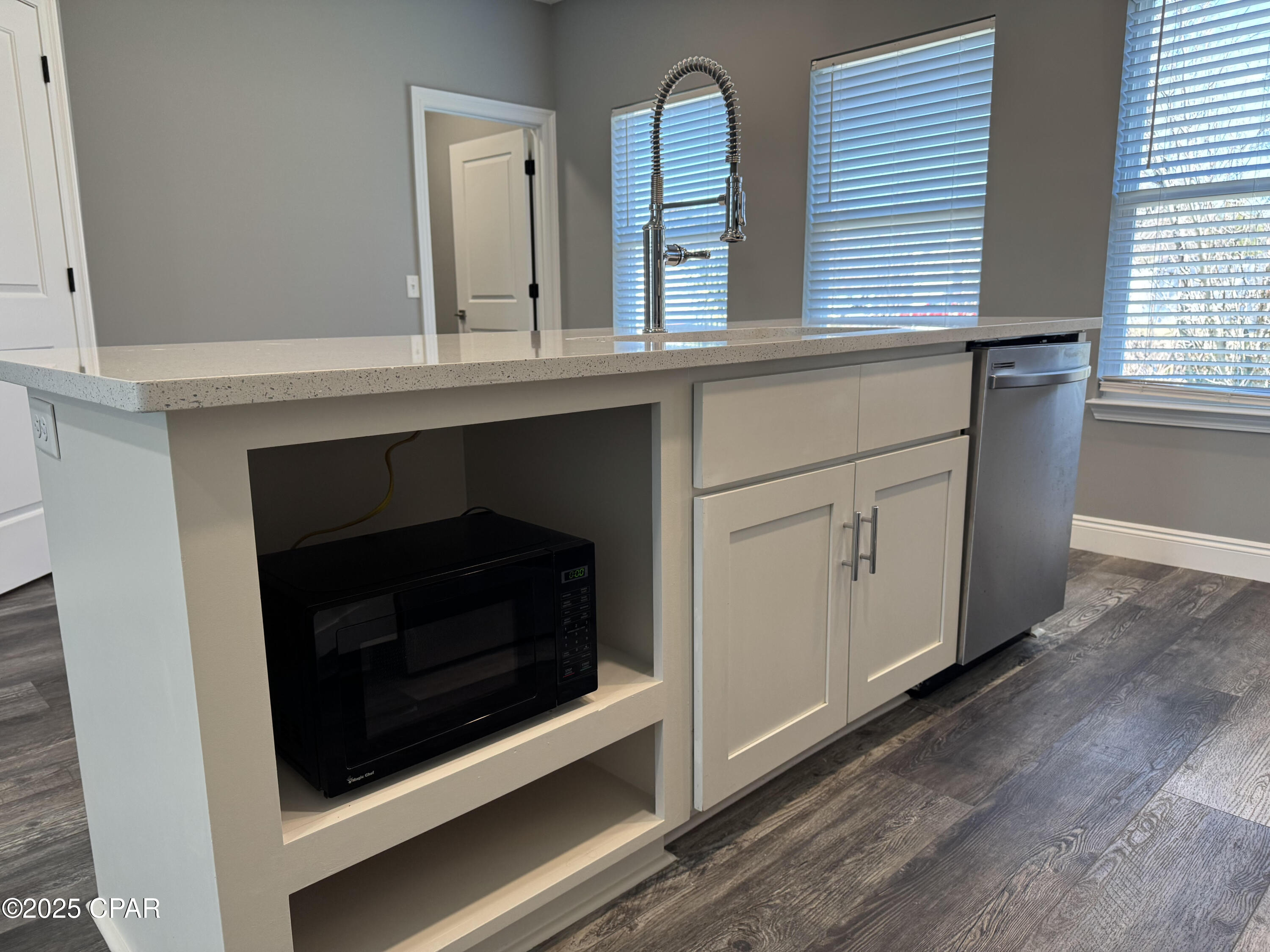 6zcjh Uv Mvhy1tvccenscyoaiao27kdjiess6dh6wu