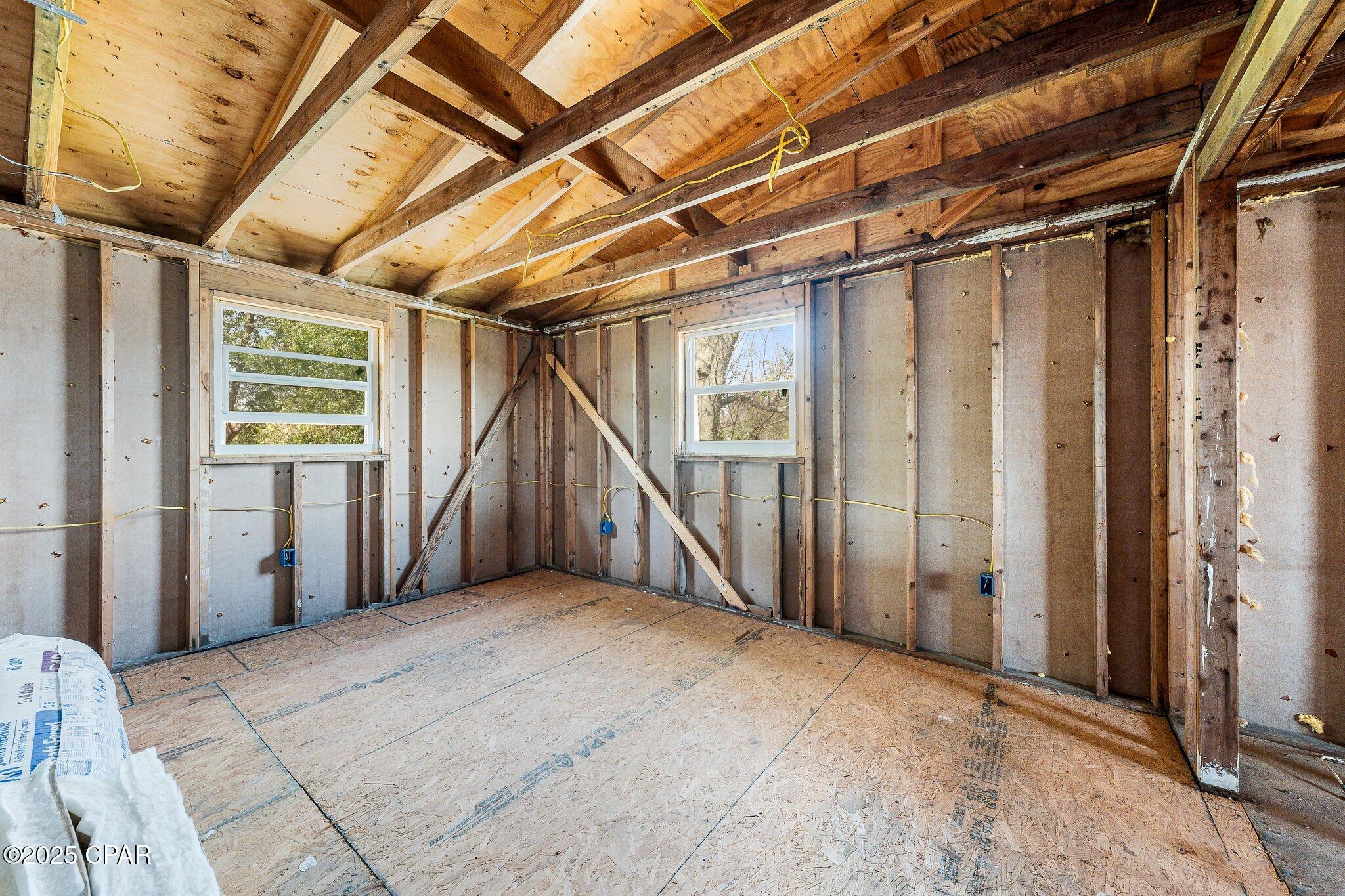 Image 16 For 819 Russ Lake Drive