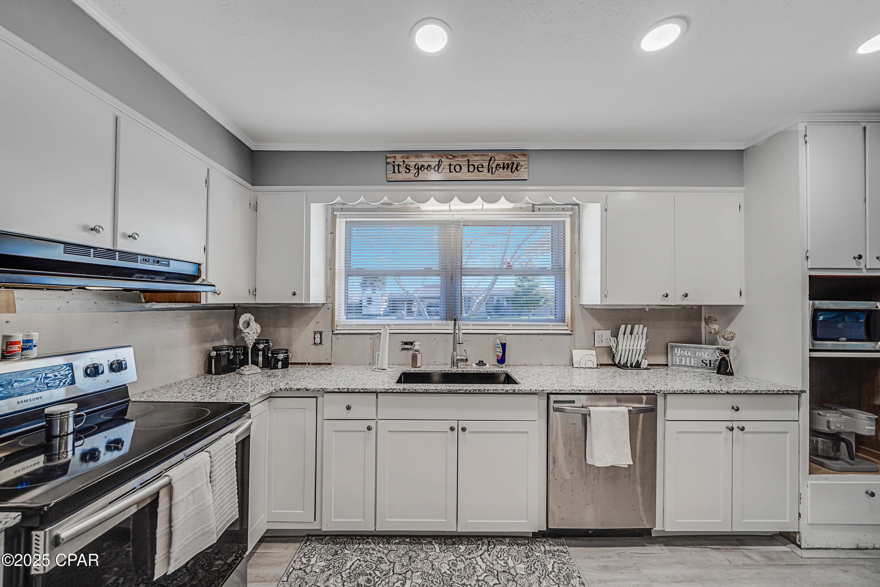 4prvxotllko_8zapnemv_dtjvrzwl6fftyon8zl45 Y