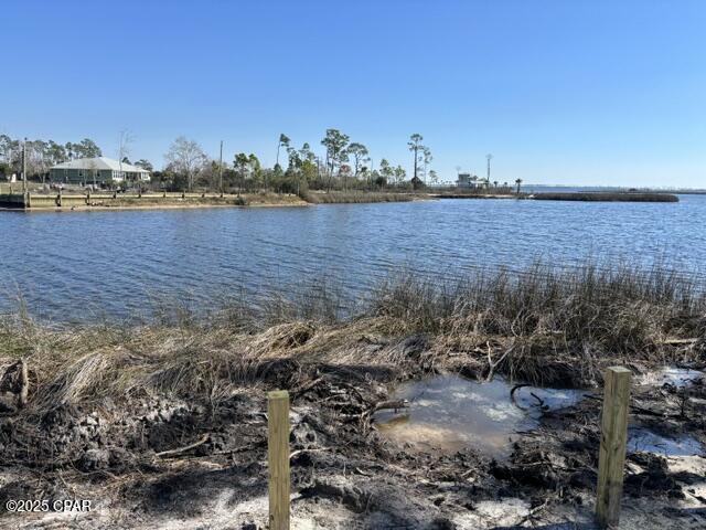 1yydza3zf7cxhuqec4bb0tmm1j3mpnis6lxcv8l_vui