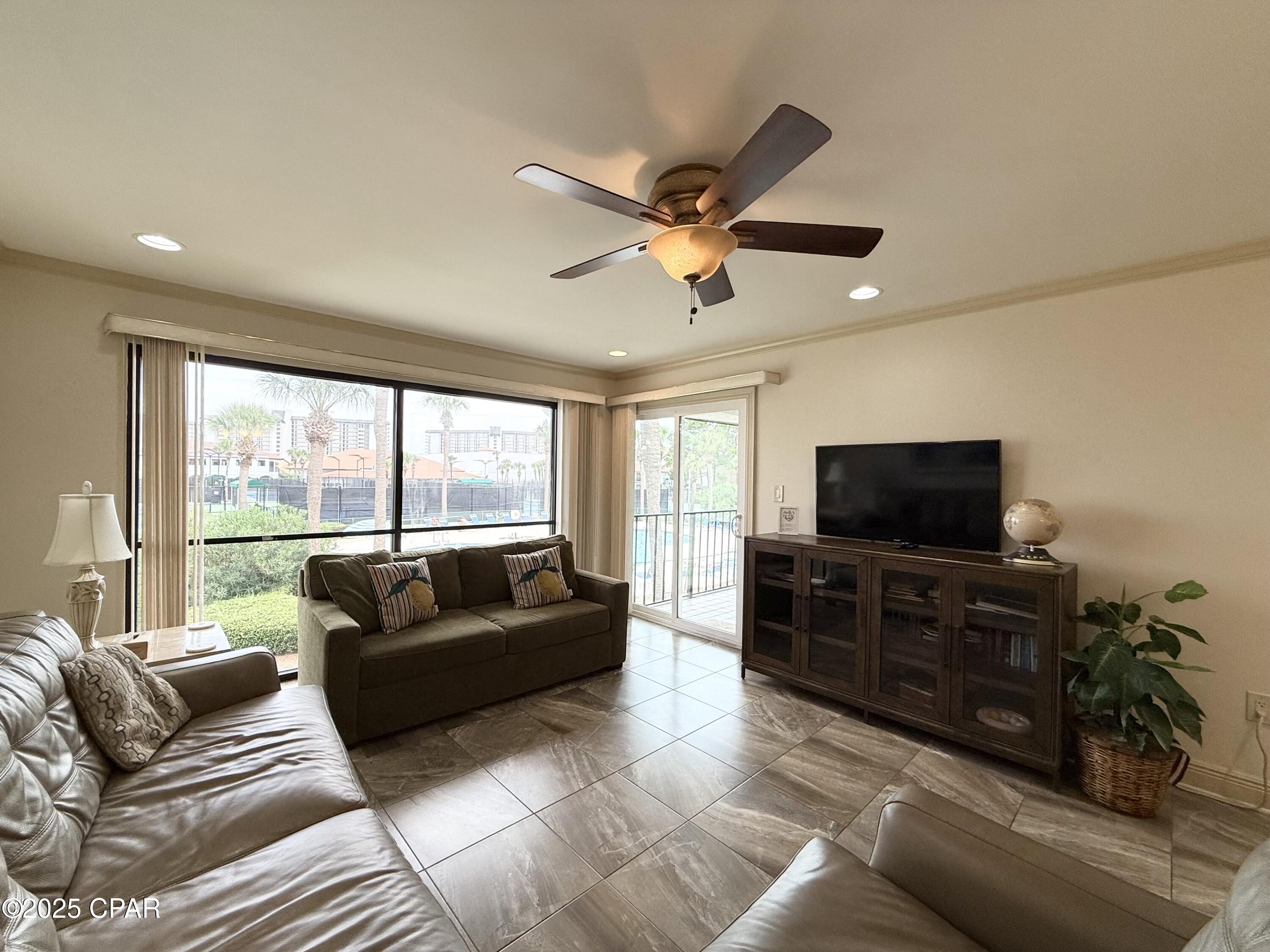  Uws9jq Hfpunr81z_no_dmruhbbh 6rr7as9vgxnus