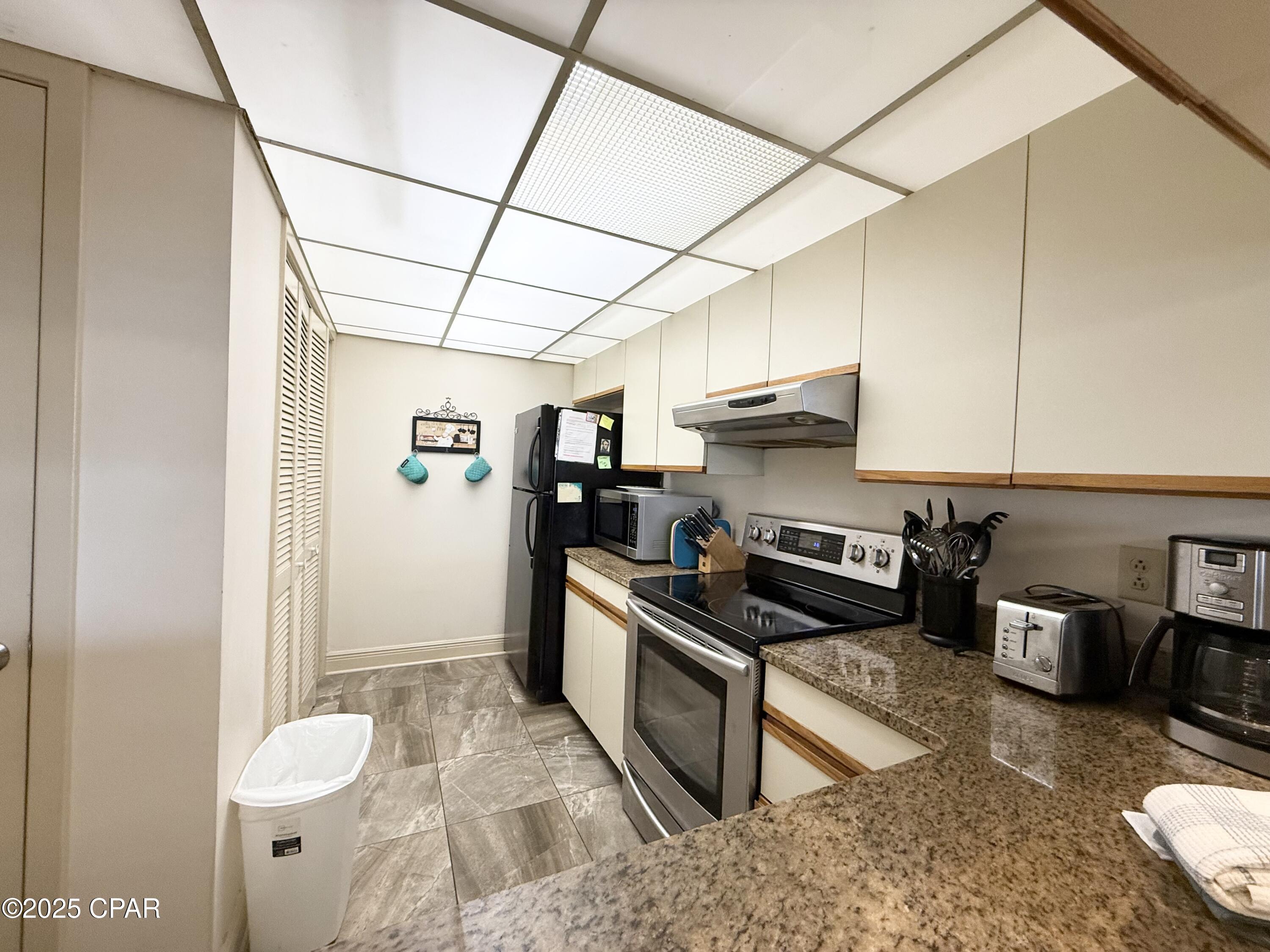 Htfbfqasrqbap9vquich0an6lfdia3nscn 7fwwpmpq