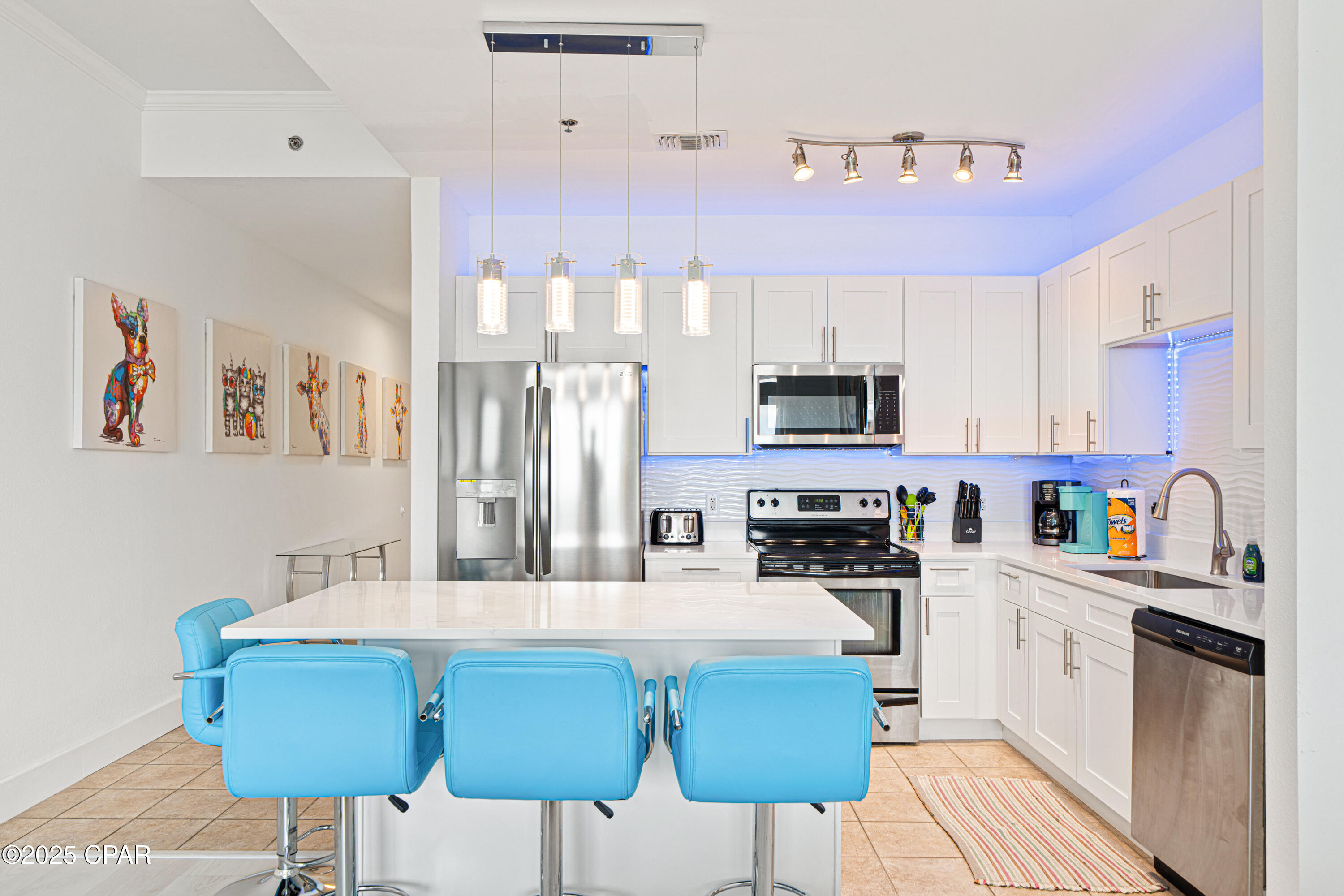 _rkyqkjulss 7i3edemkxusv83guzdg9fkj_eq9e 3i