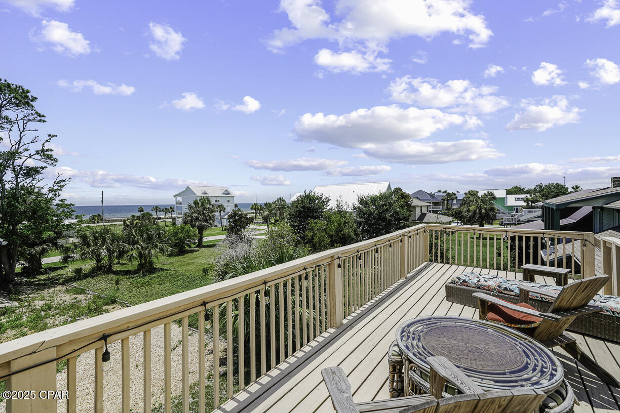 R_2tqxws_smlspaojwrxjx1lio6bomdgm9v6cu4ndi4