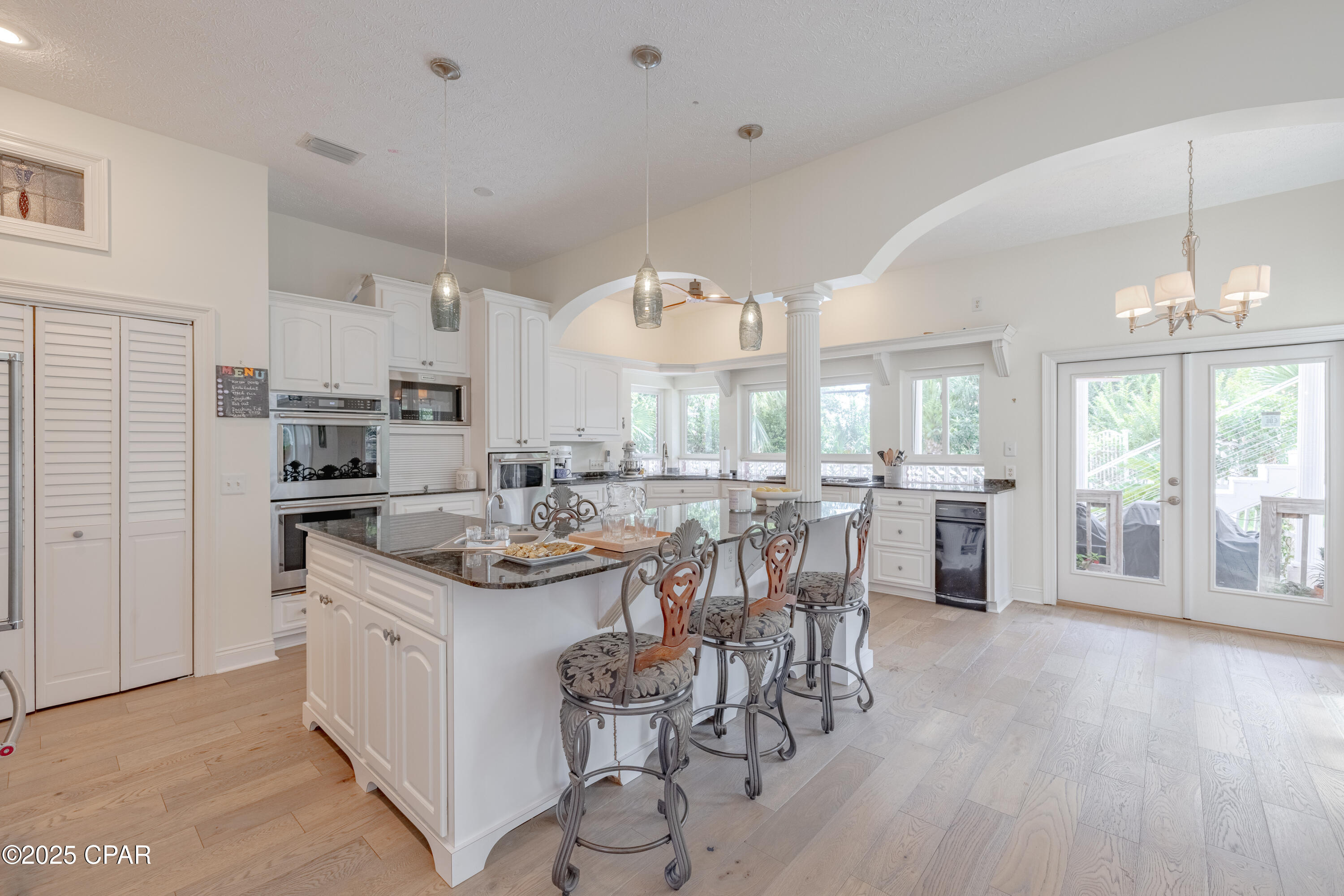 Ibybhyfe1vmkhqsyhvim7lxpjmidhd9m9thp7far50k