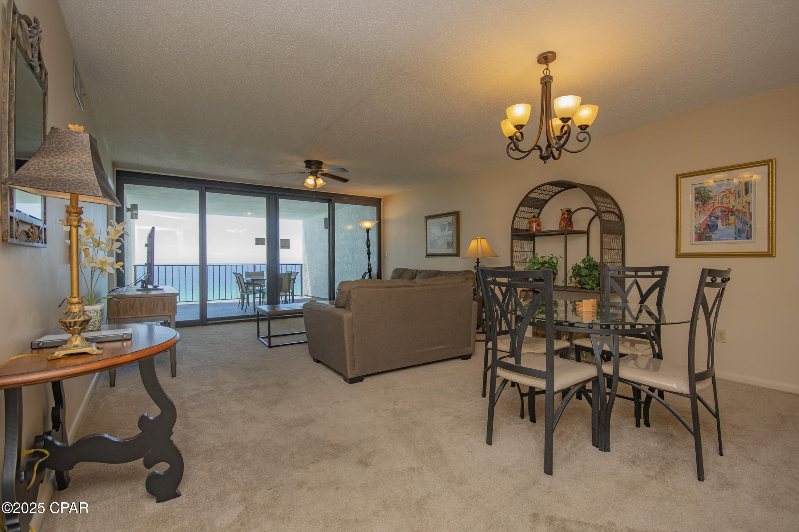 Image 4 For 6201 Thomas Drive 1005