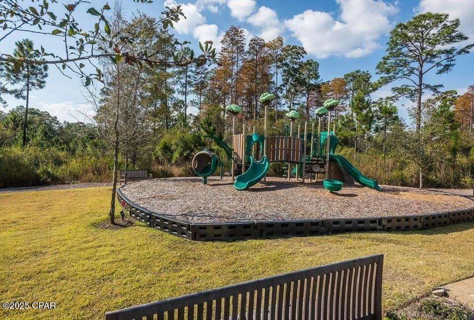 Awf2cx8bssfbqhlyvapnfzgbomne4uudue_ickkr5cq