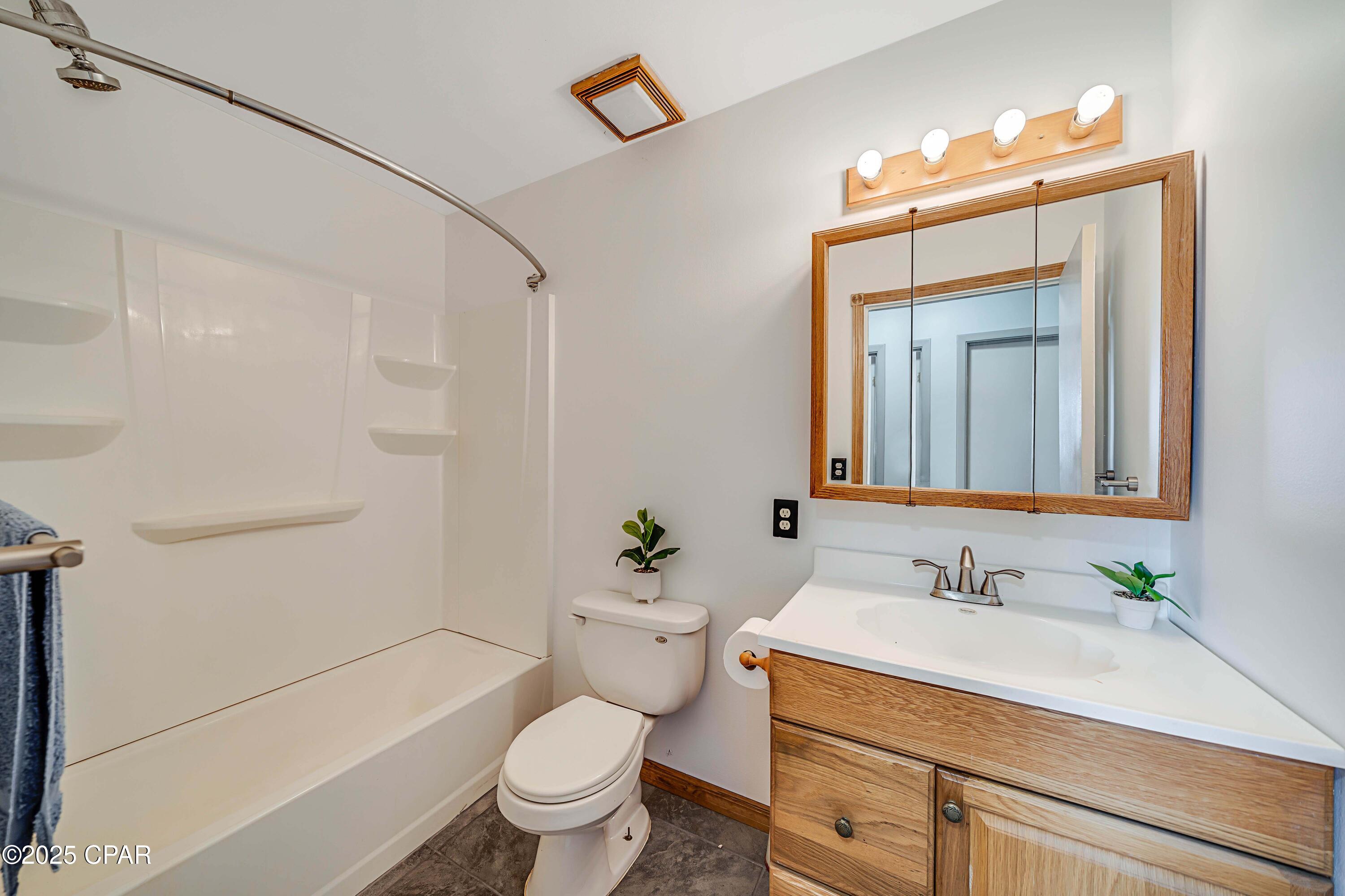 R4fmwn9bckhxhulsci22fql3 Rngo8athfr_kktctro