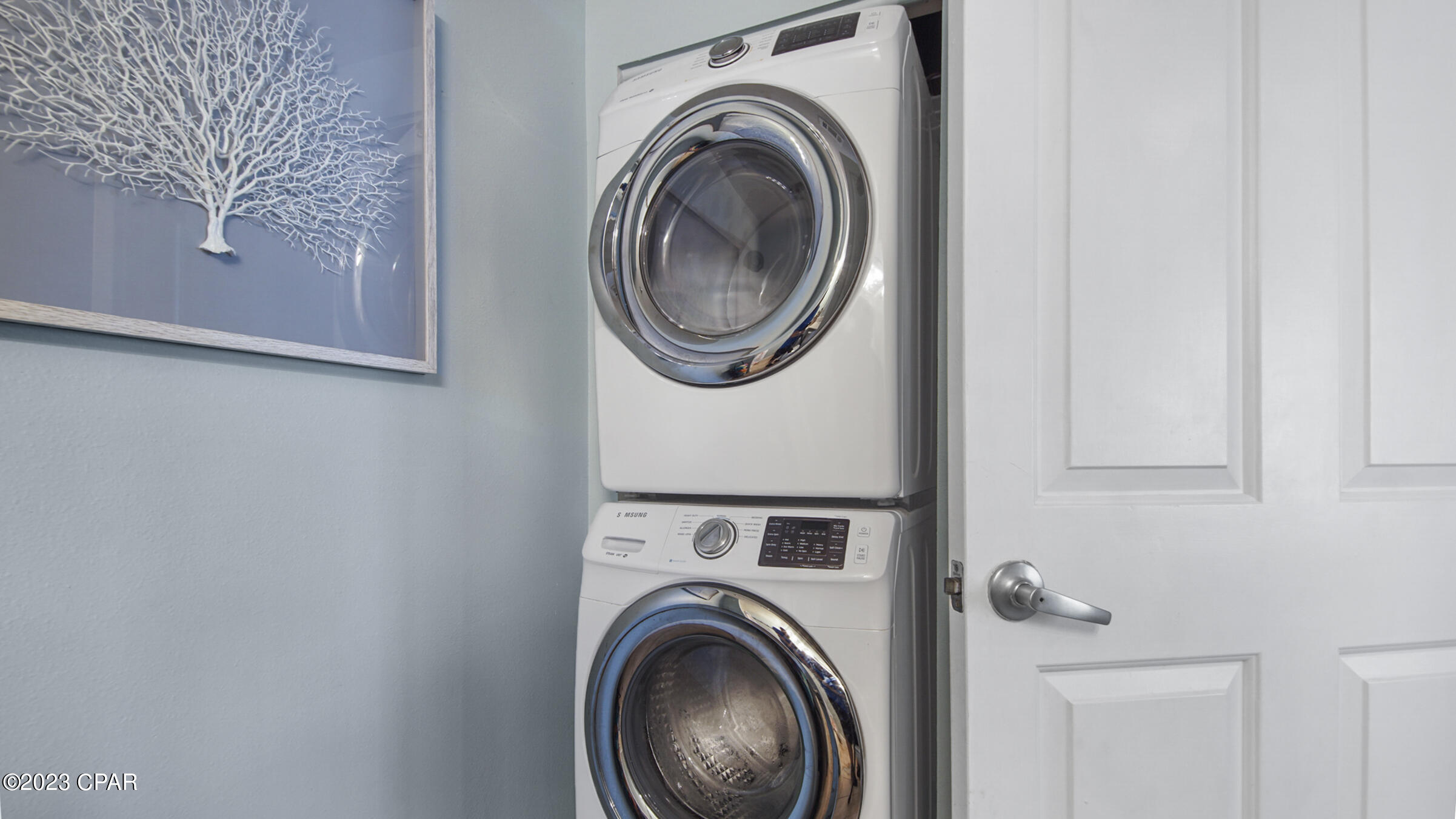 Ivl8ve5bullpybm0rbcpxbmvldp3erx4coei4j0d1ge