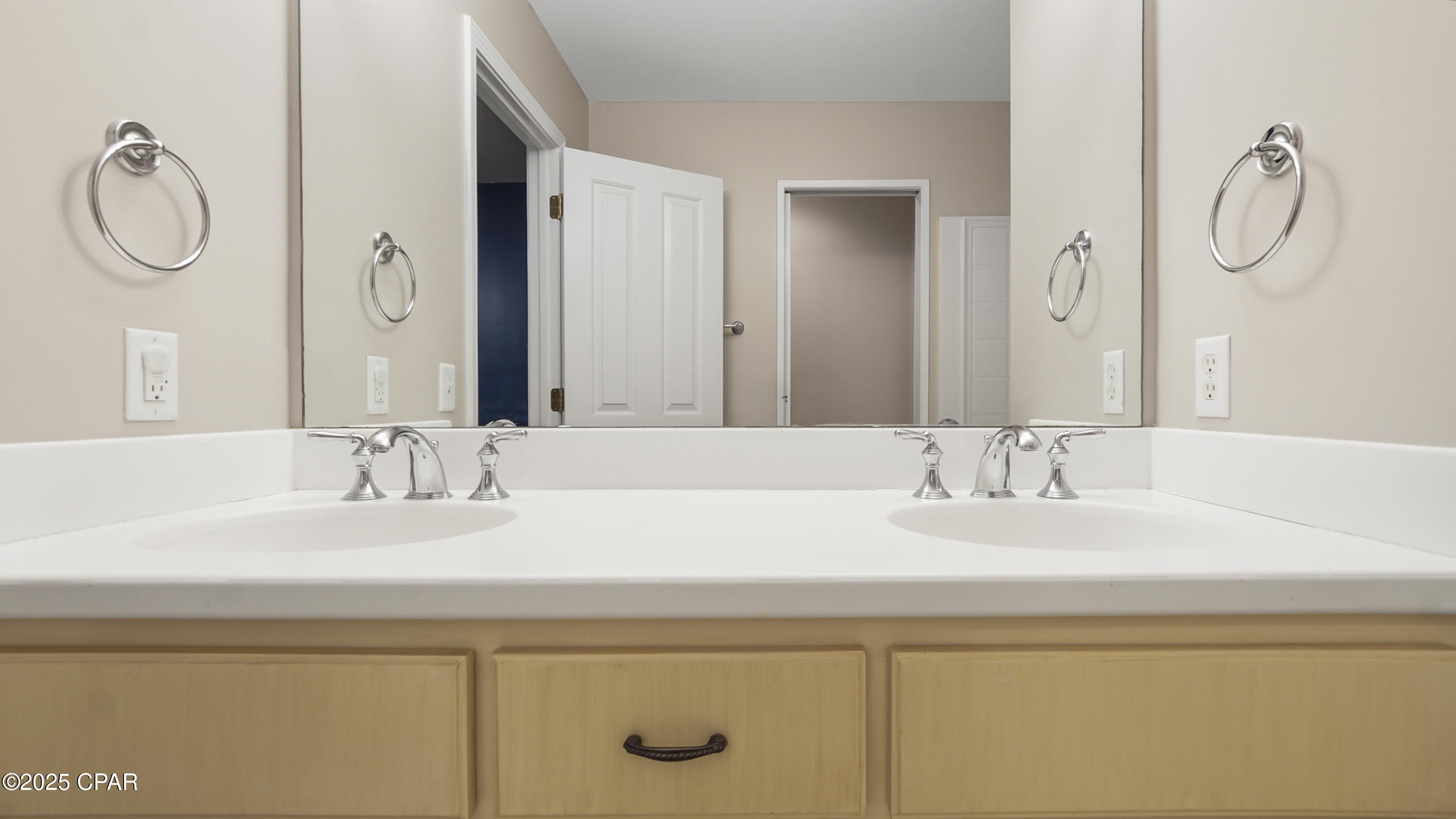 S Fp2ujvlxjpc0kxxaoexfrsxx0ktqv_g6cz Tr6kao