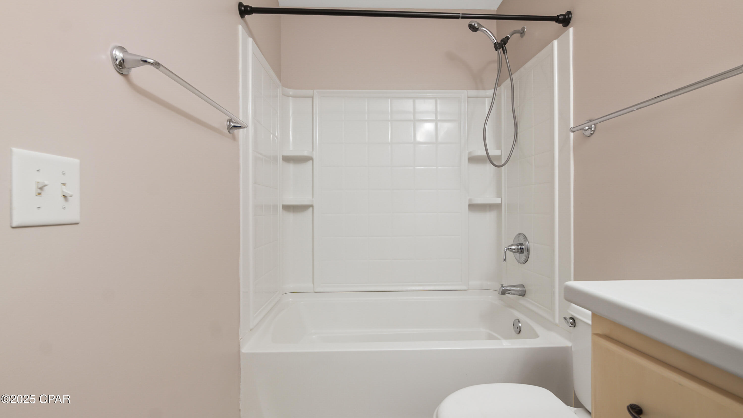 Zpc64bltfwtd6lf_qihcliijozlbvs8uevftcbhze1c