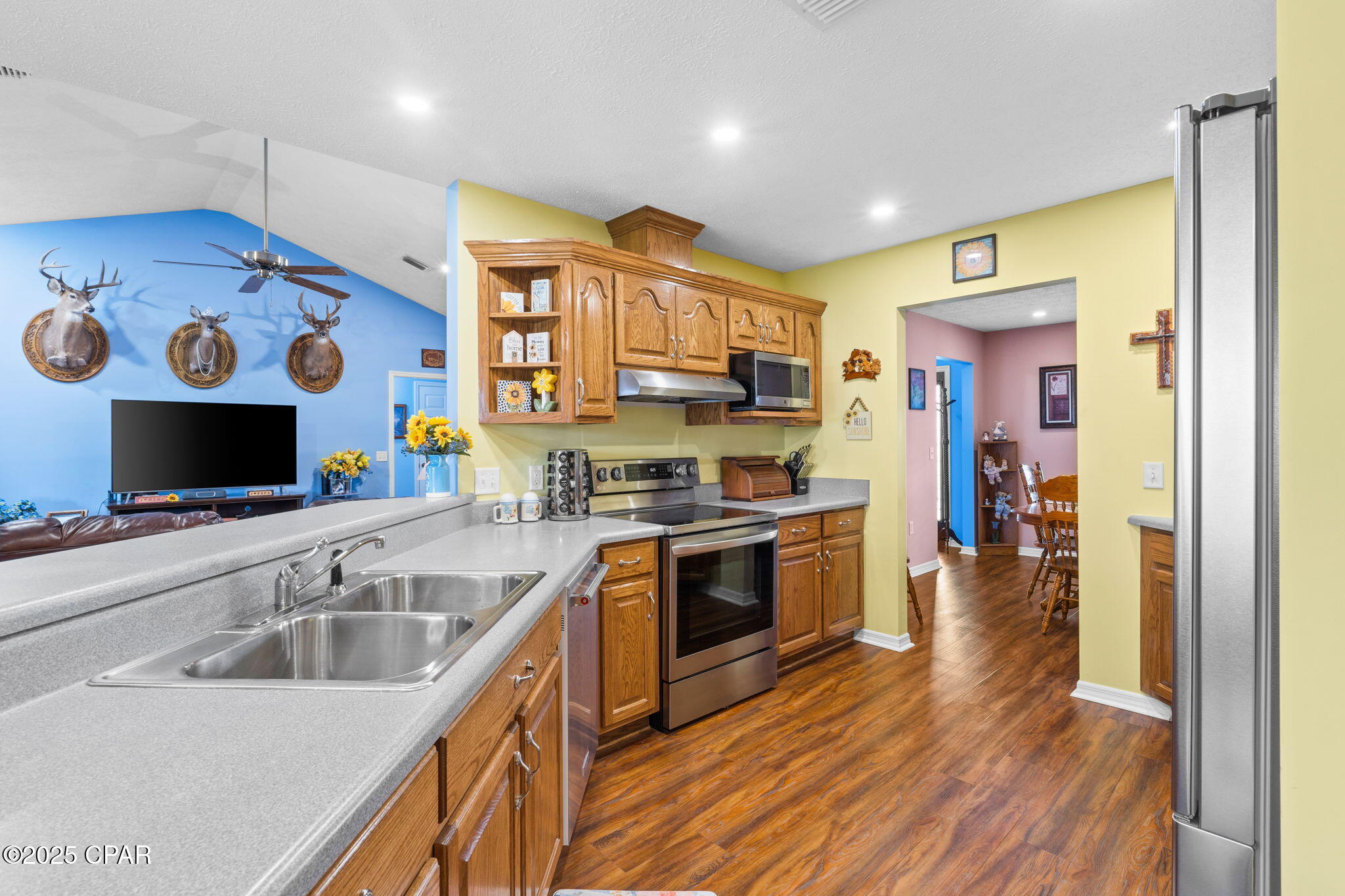 Image 20 For 351 Hiland Drive