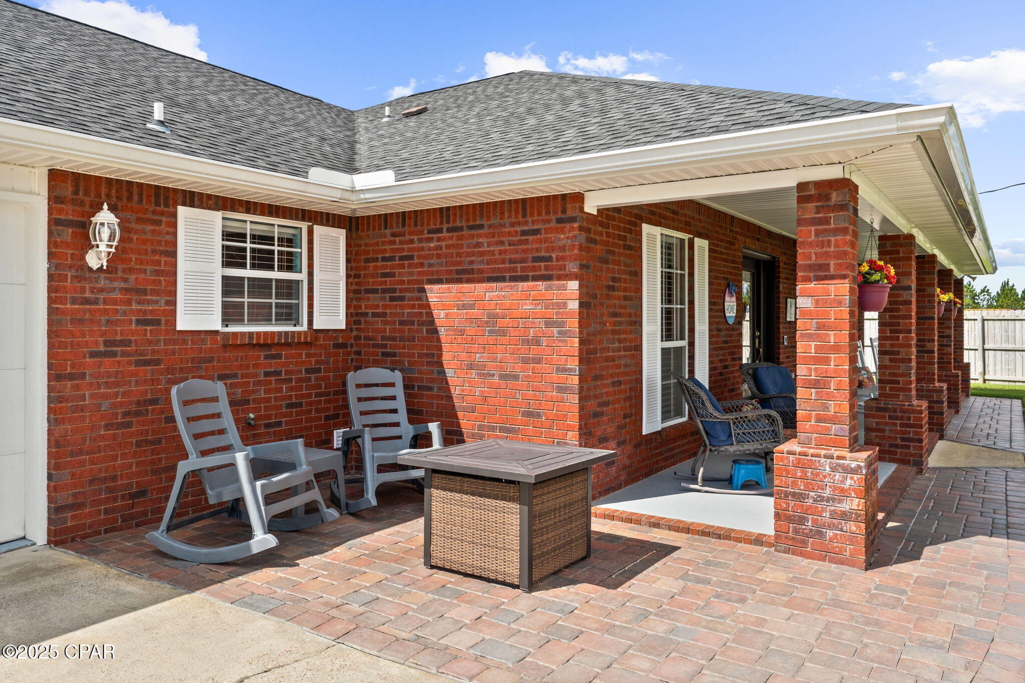 Image 3 For 351 Hiland Drive