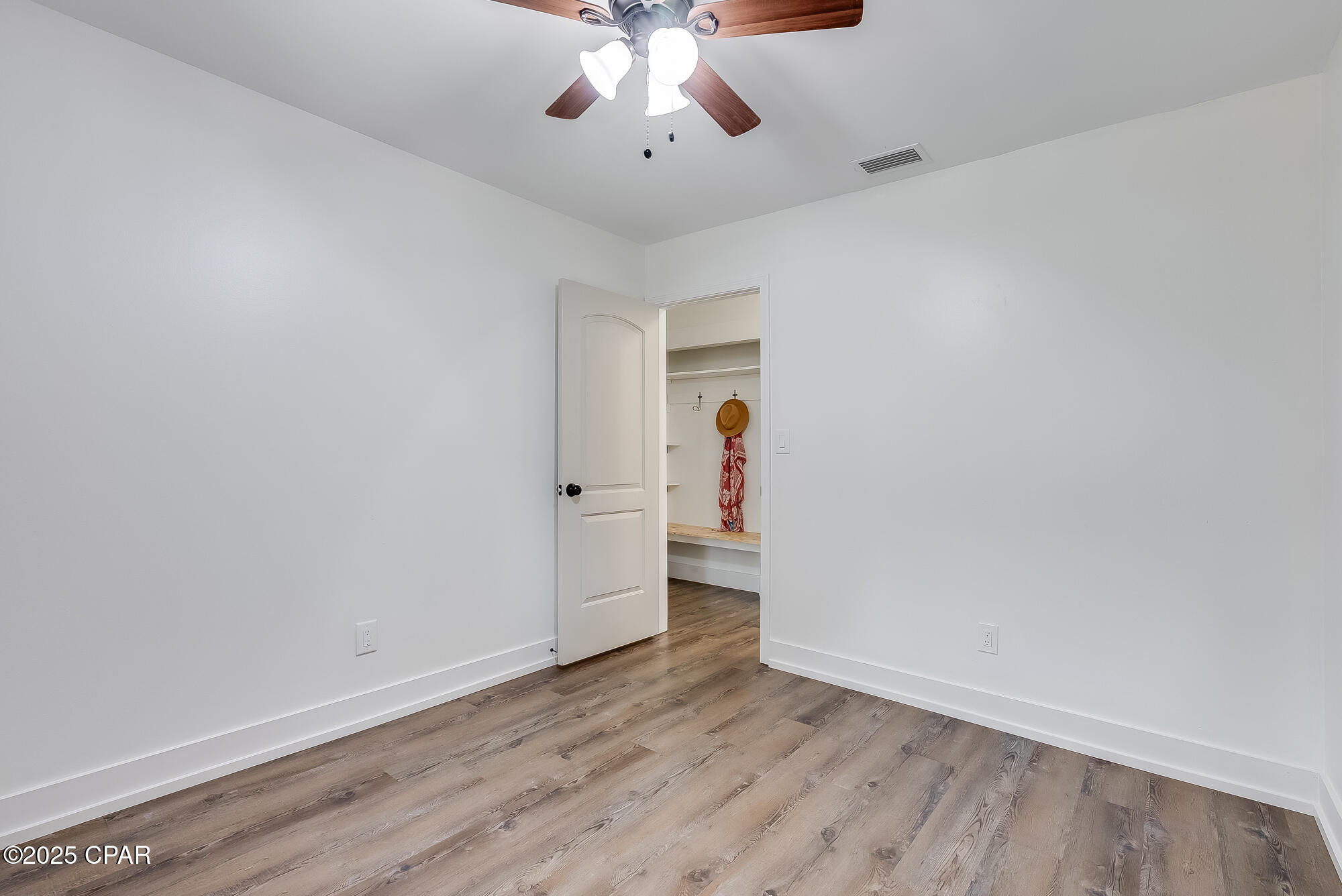 Erfrmtfmu4v Hegvnu92pj_ Svjnoyufs5ausvshsug