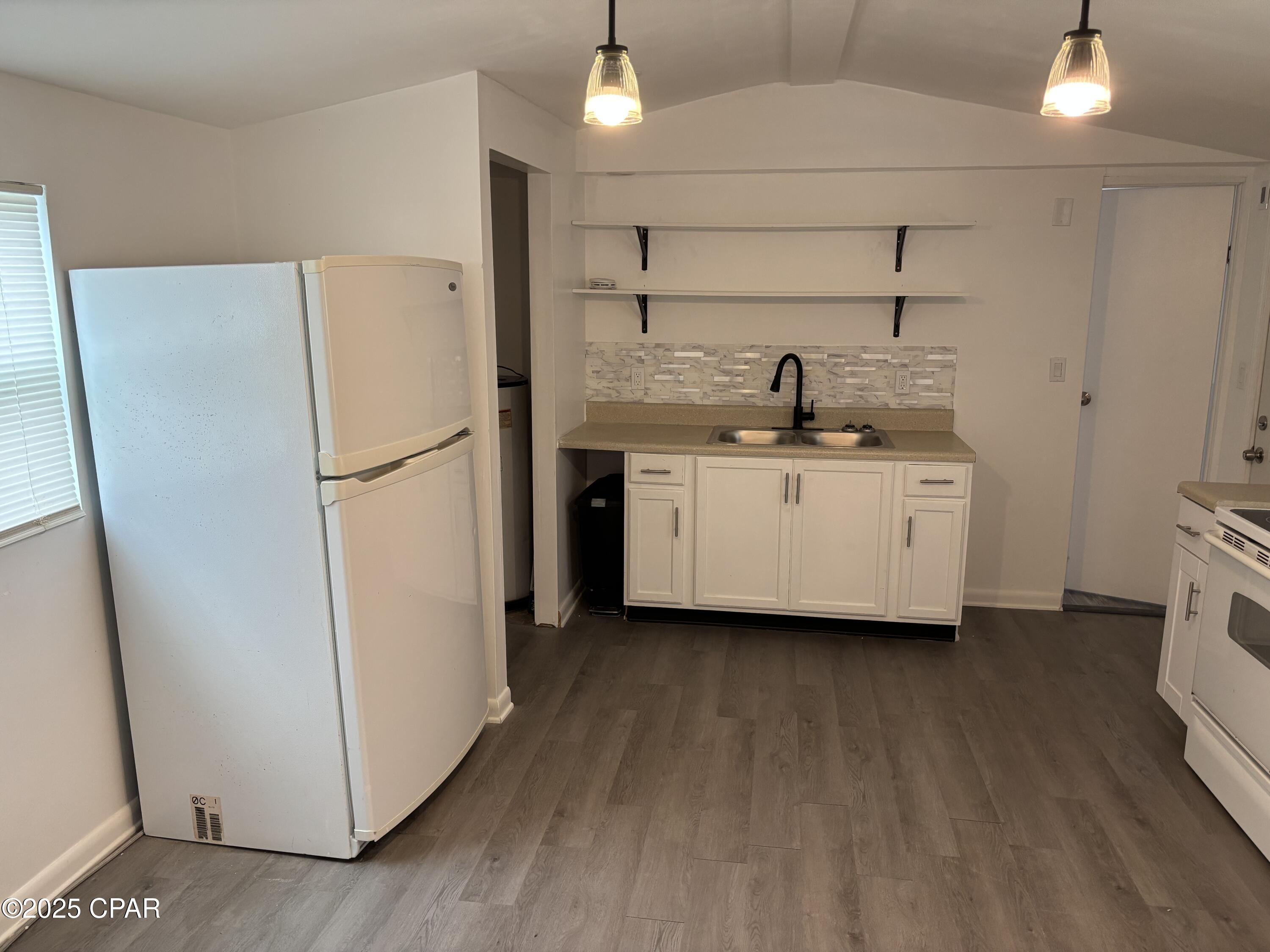 Sj6sysjucrldjeo3oy317kjwbaeslqiuqhaqatddcxq