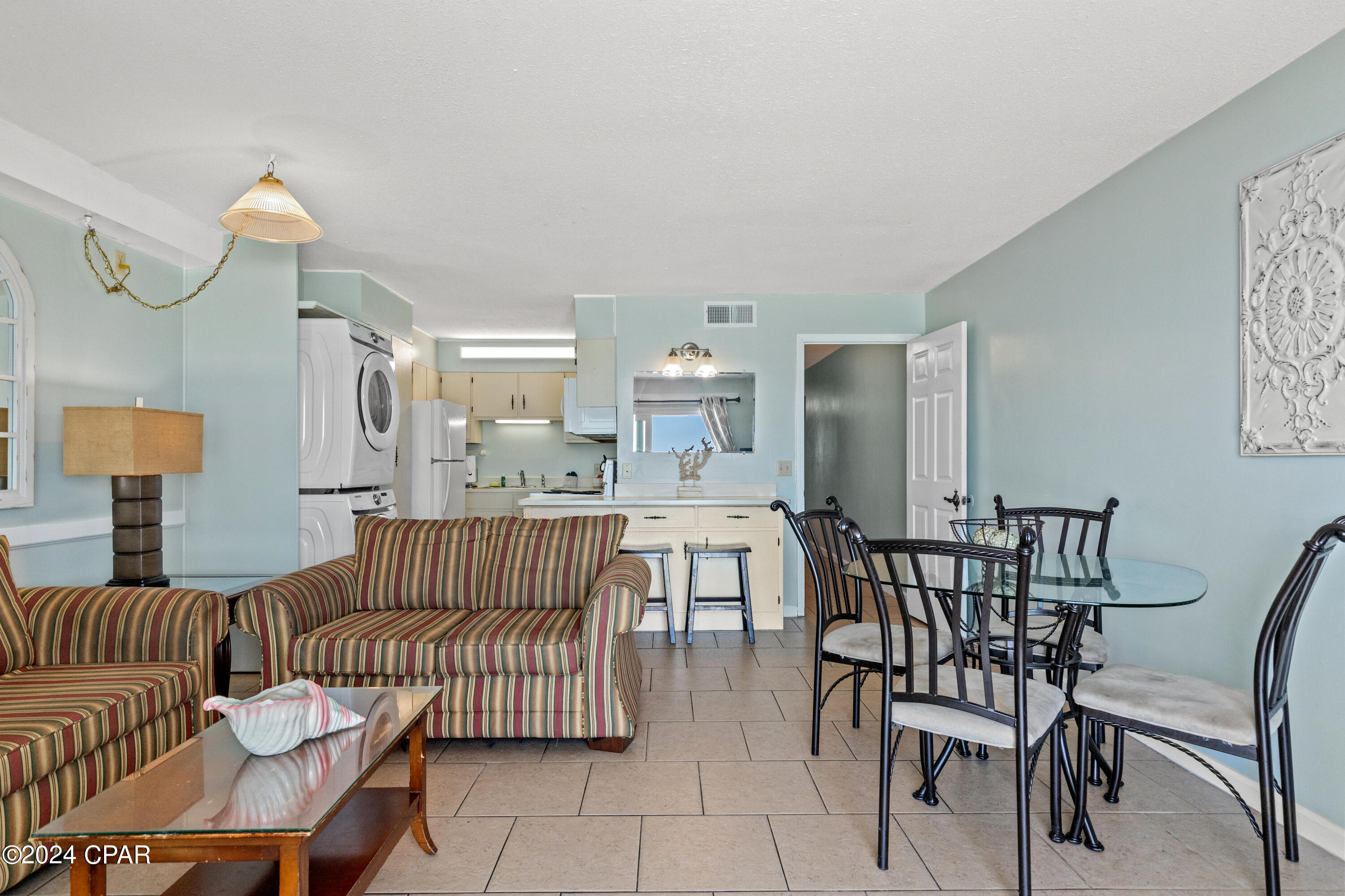 Tgskcwuswulrzadeuf7olg6grgauhfje_ielhc0jrzm