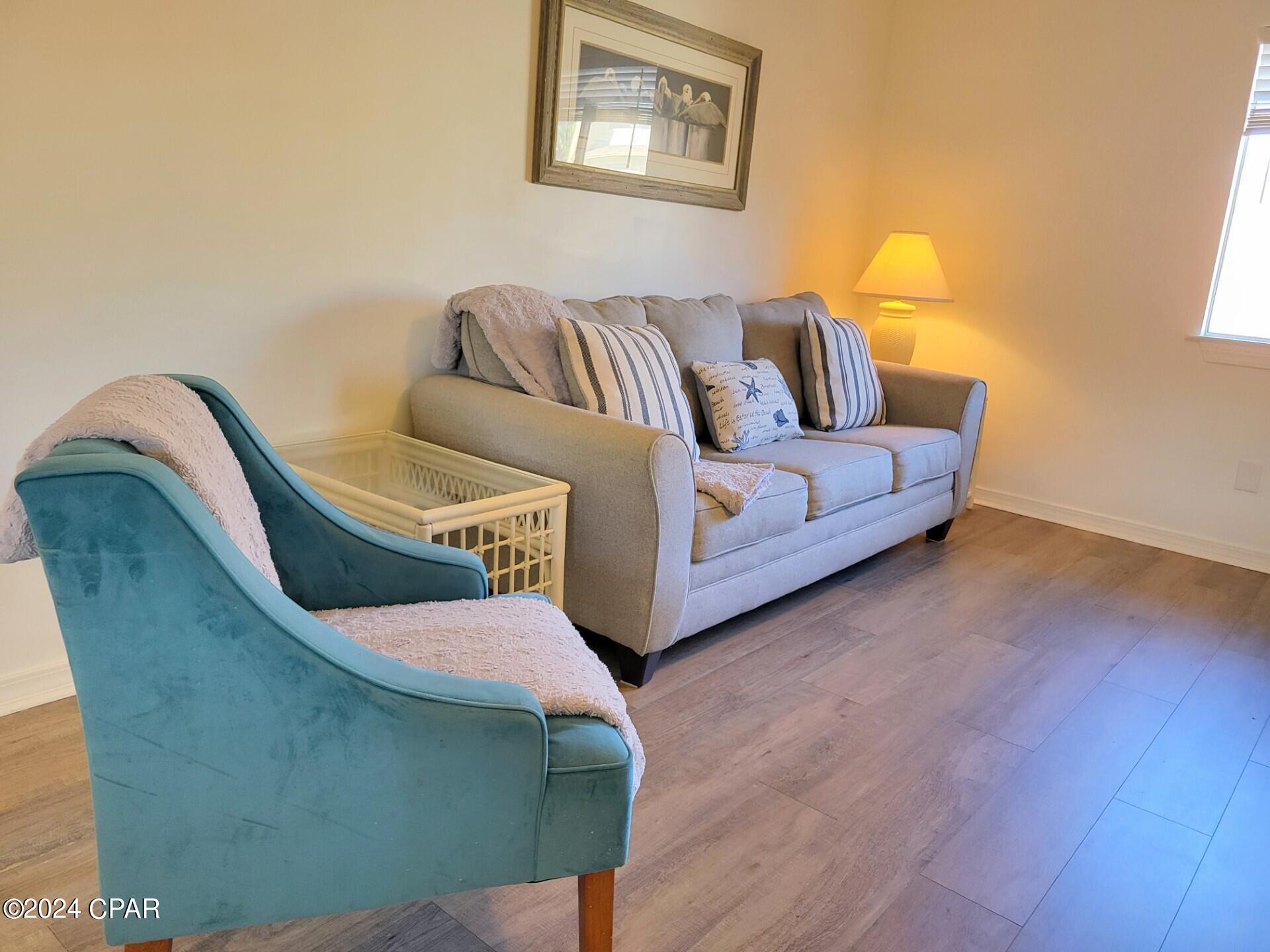 Zccyfxz5m_ Gtg6k9ixbqm_imcnteryizdbsz1cgdic