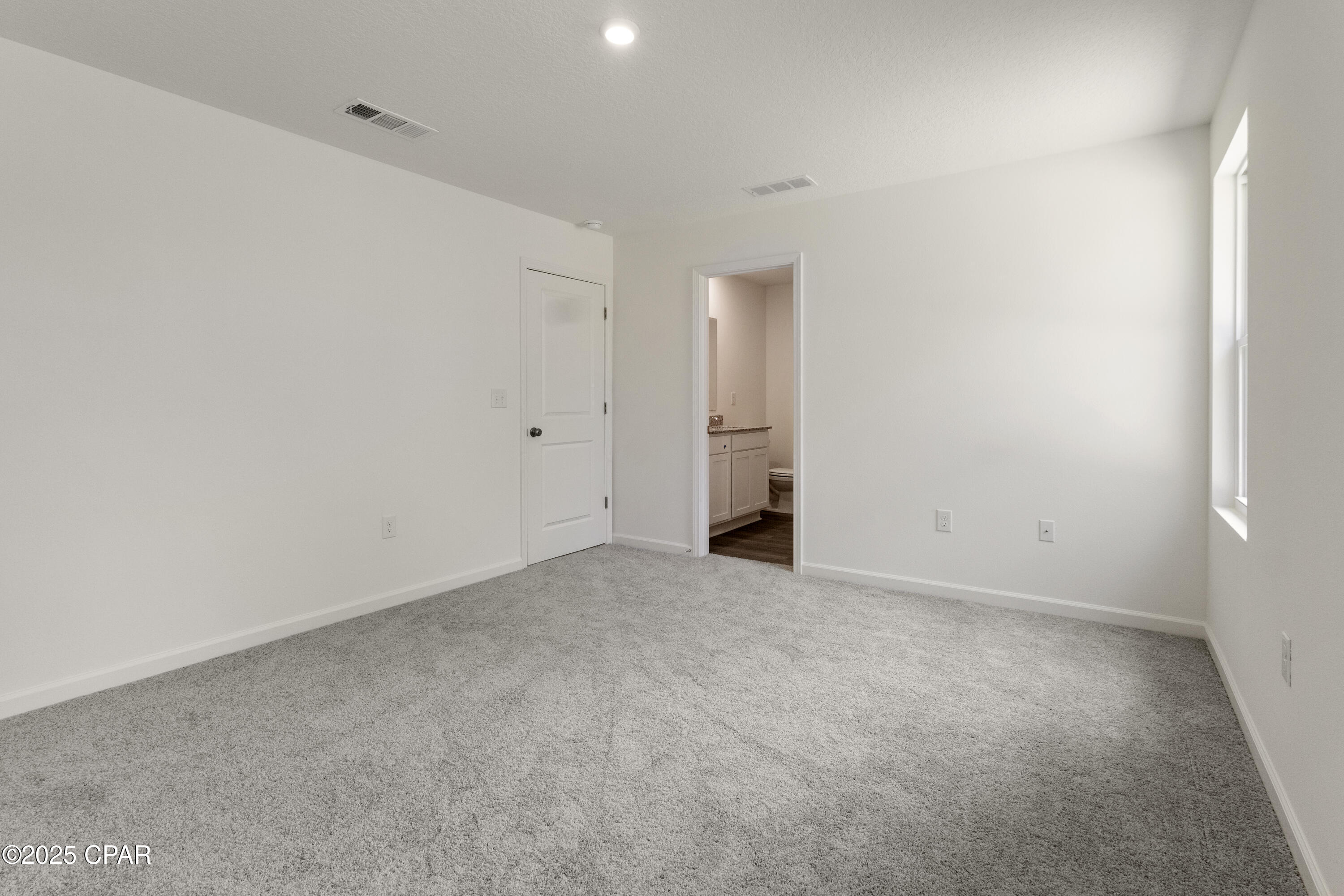 B15v1eme9bk Ujckagdv_0jesp39w6ugs4v_sldnlzu