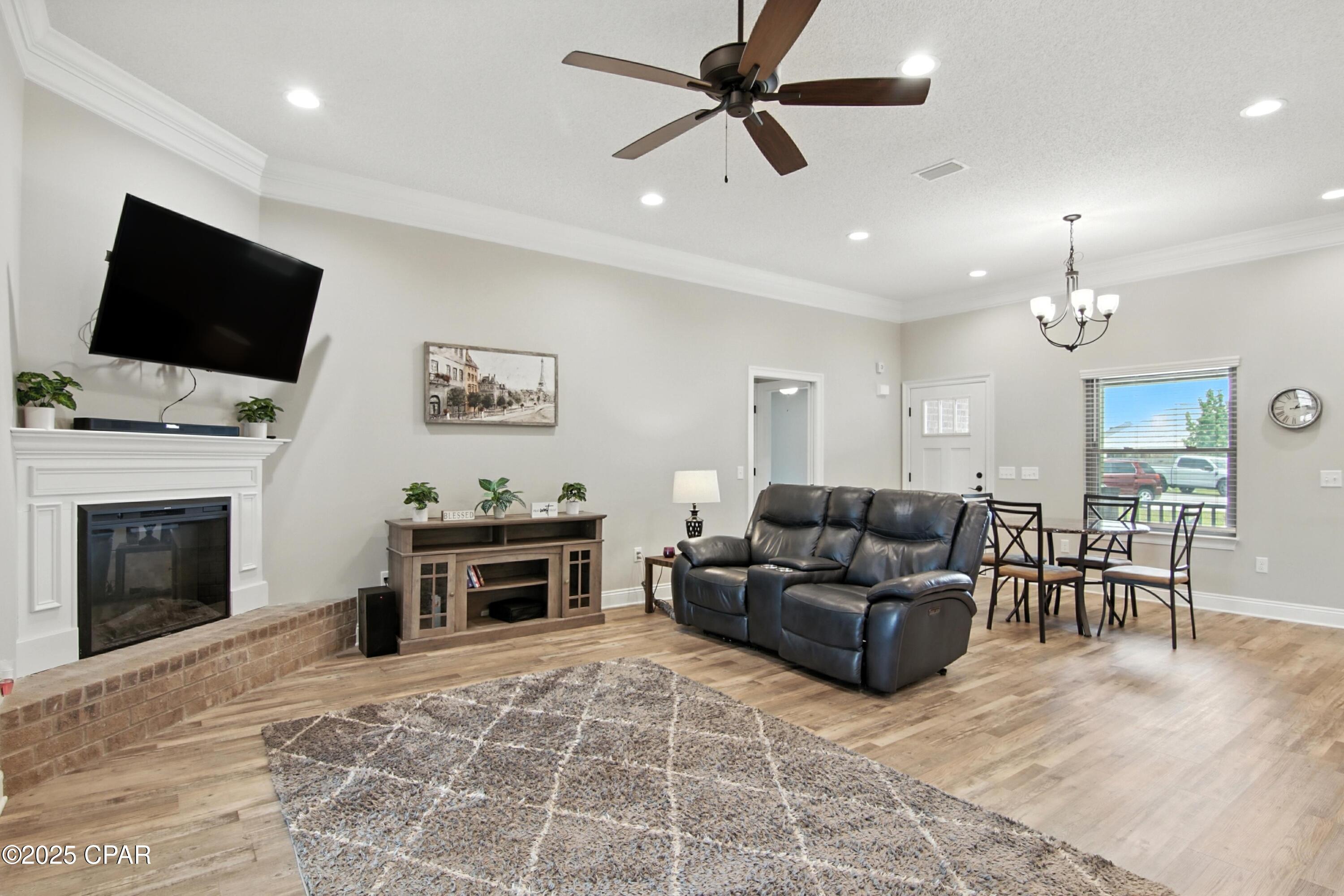 1ugezuwgm8bqa10w2hxnjslpgdfogdyoreswcnvm Oq