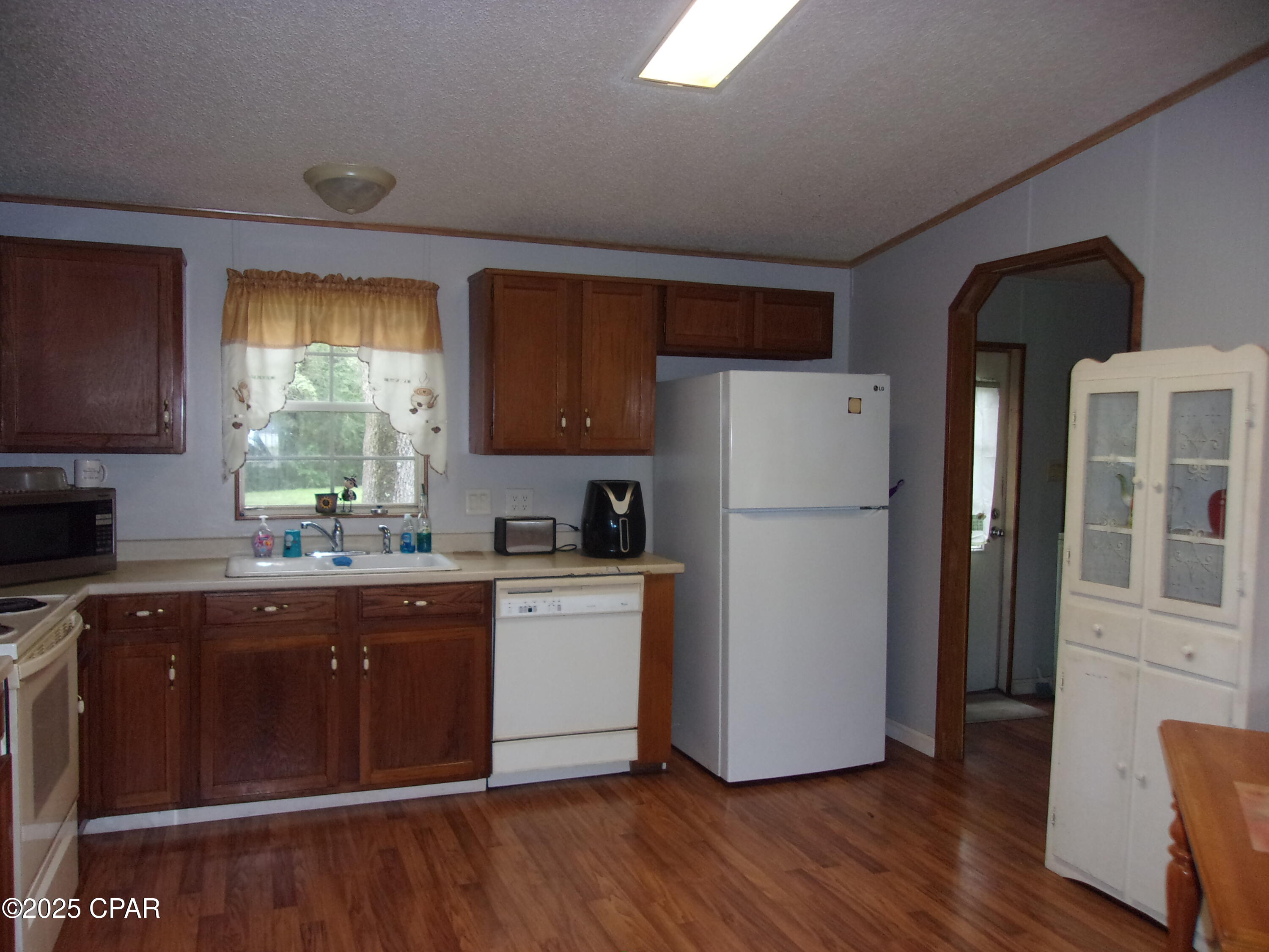 C Aroblhltk2fj4 Syjqakvtbijjno38kaxo_jwj_x4