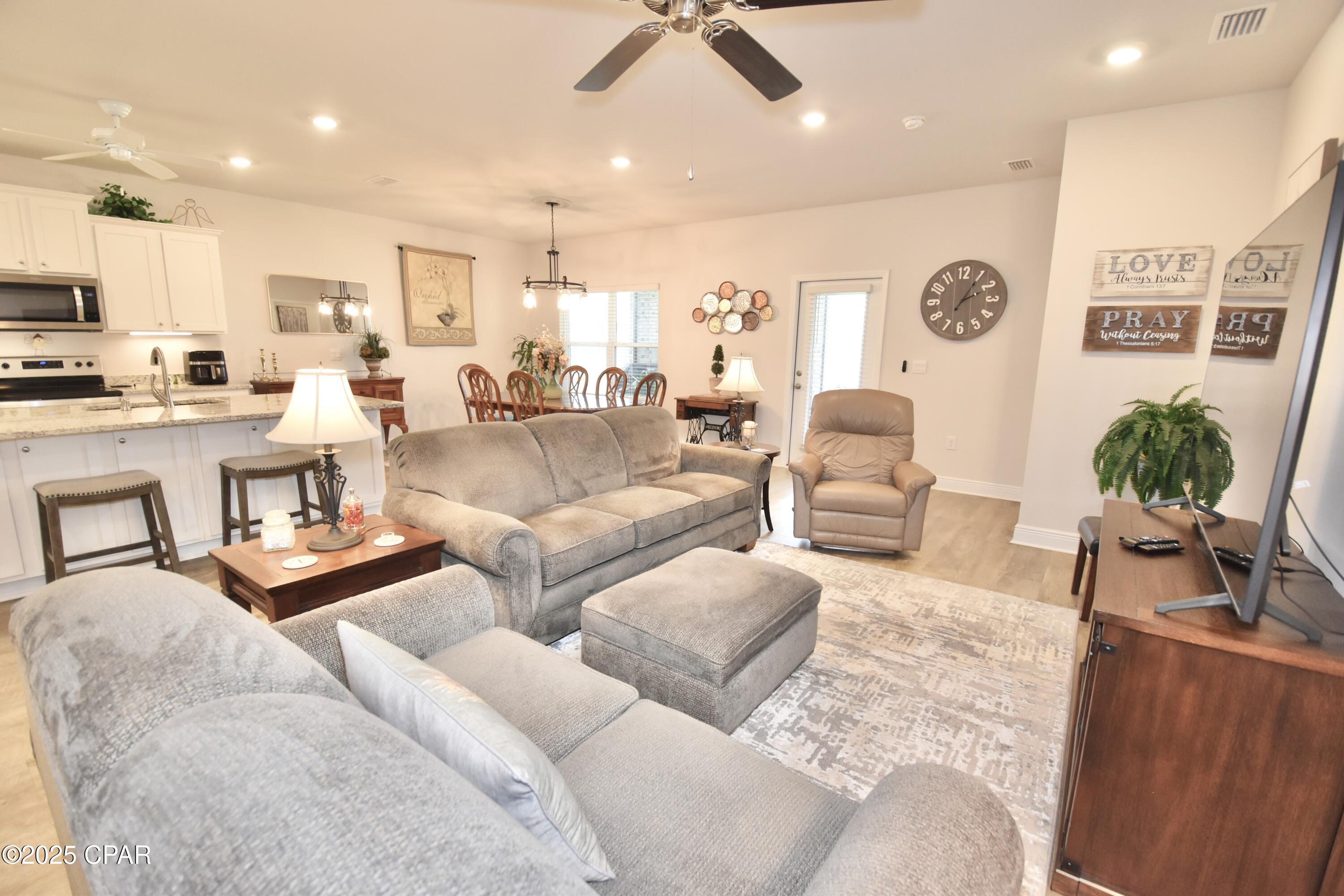 9lyqnavjbpmnxy2qszrhdtunuhg71eq D4bkc6dbyqi