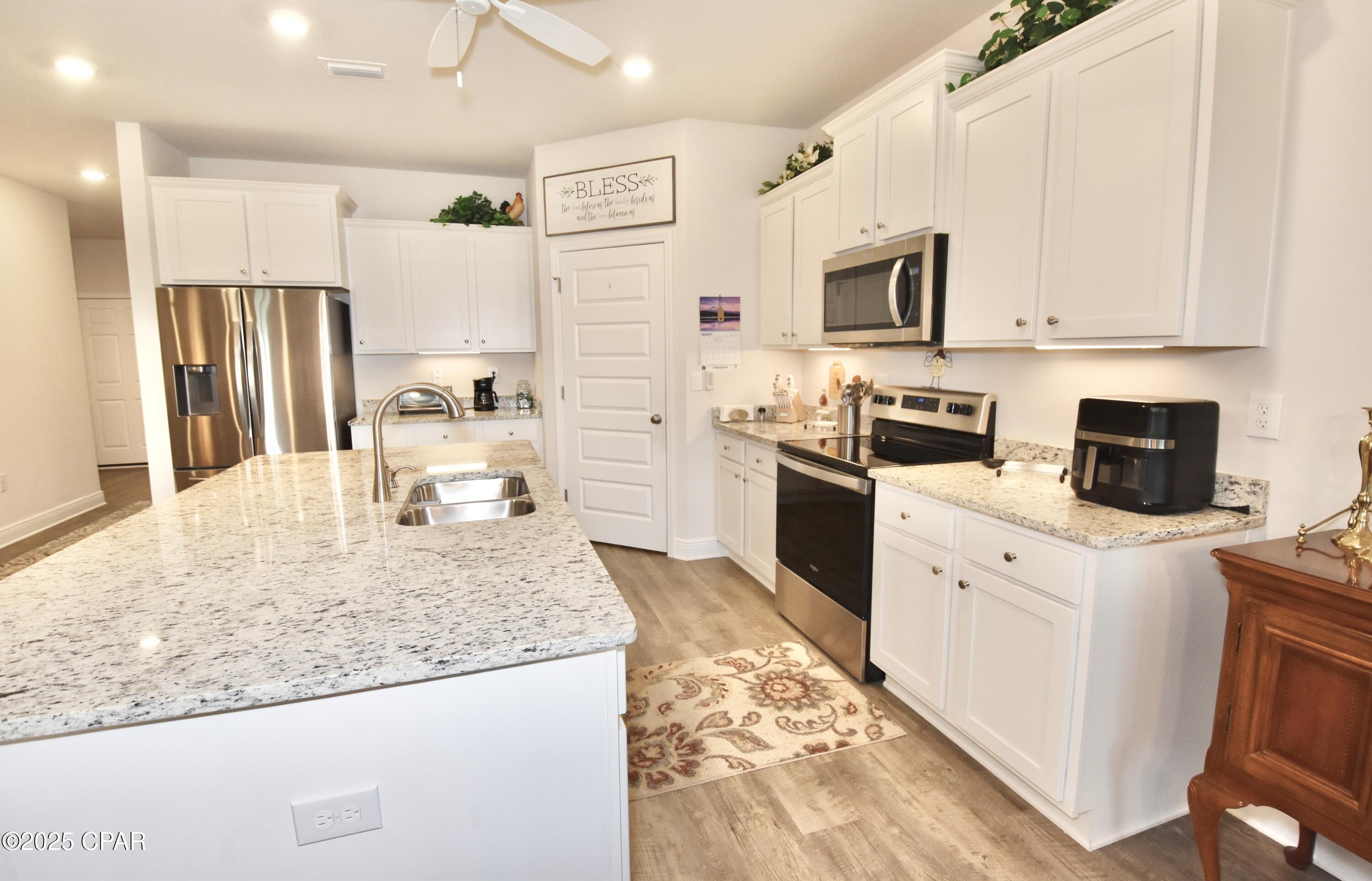 Tuezr2fh20gb_5lztl2icsp5fj_1g0kbqvzzggbjvba